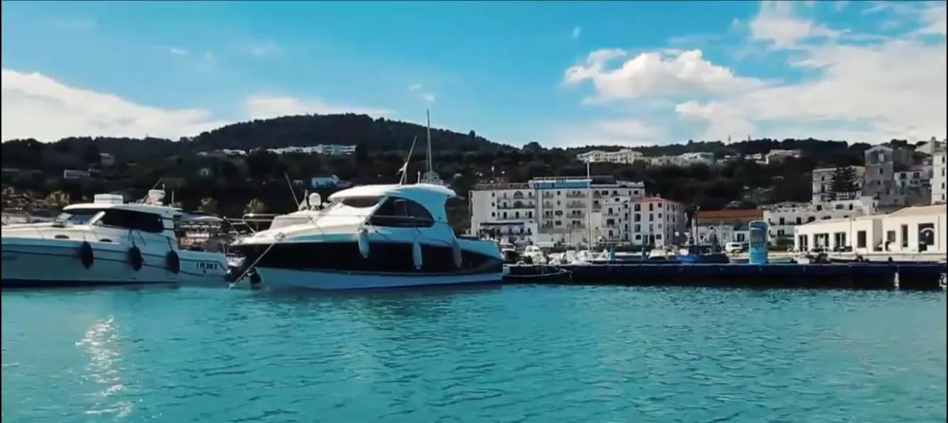 Property building in Hotel Borgo Marina