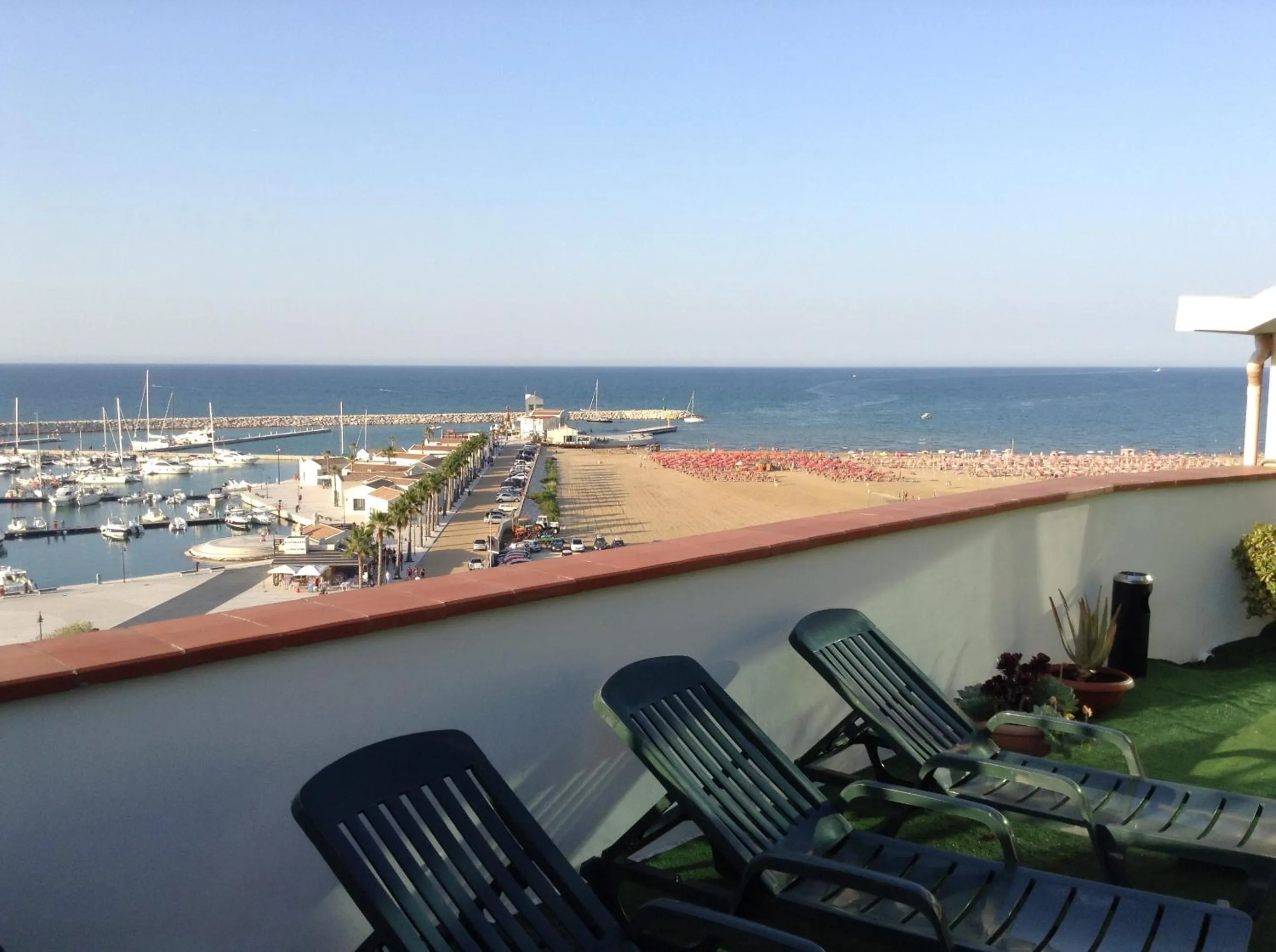 Day in Hotel Borgo Marina