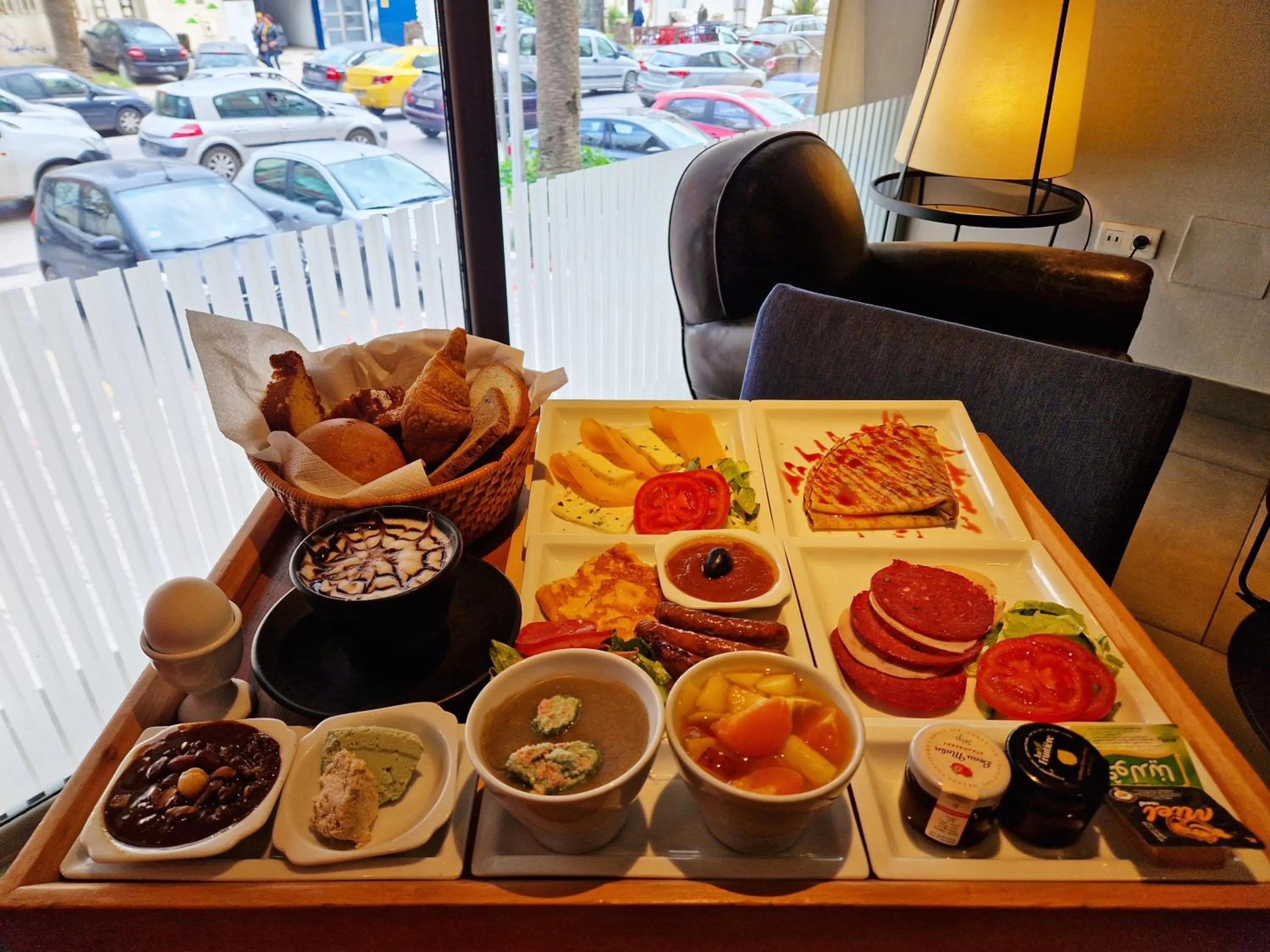 Buffet breakfast in Hôtel Belvédère Fourati