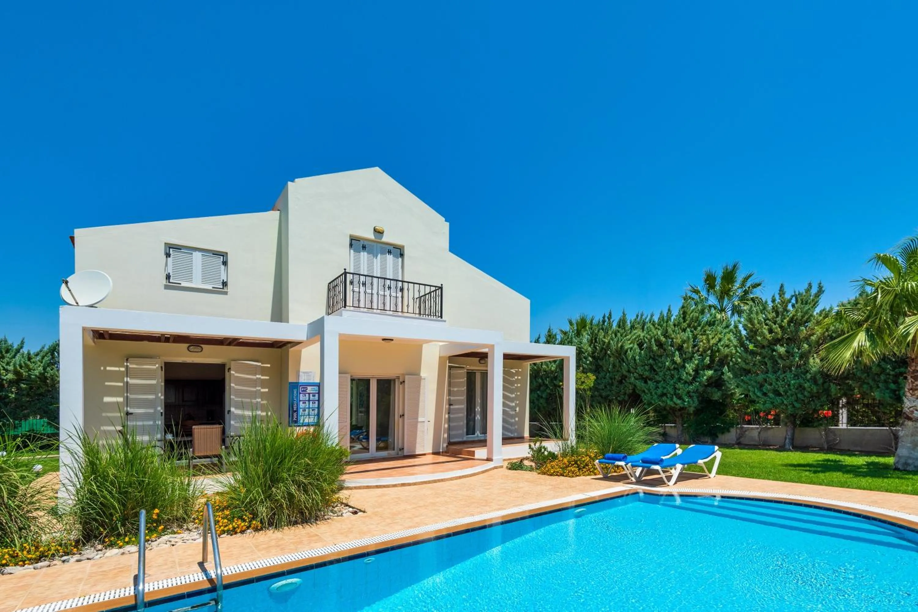Property building in Apollo Villa
