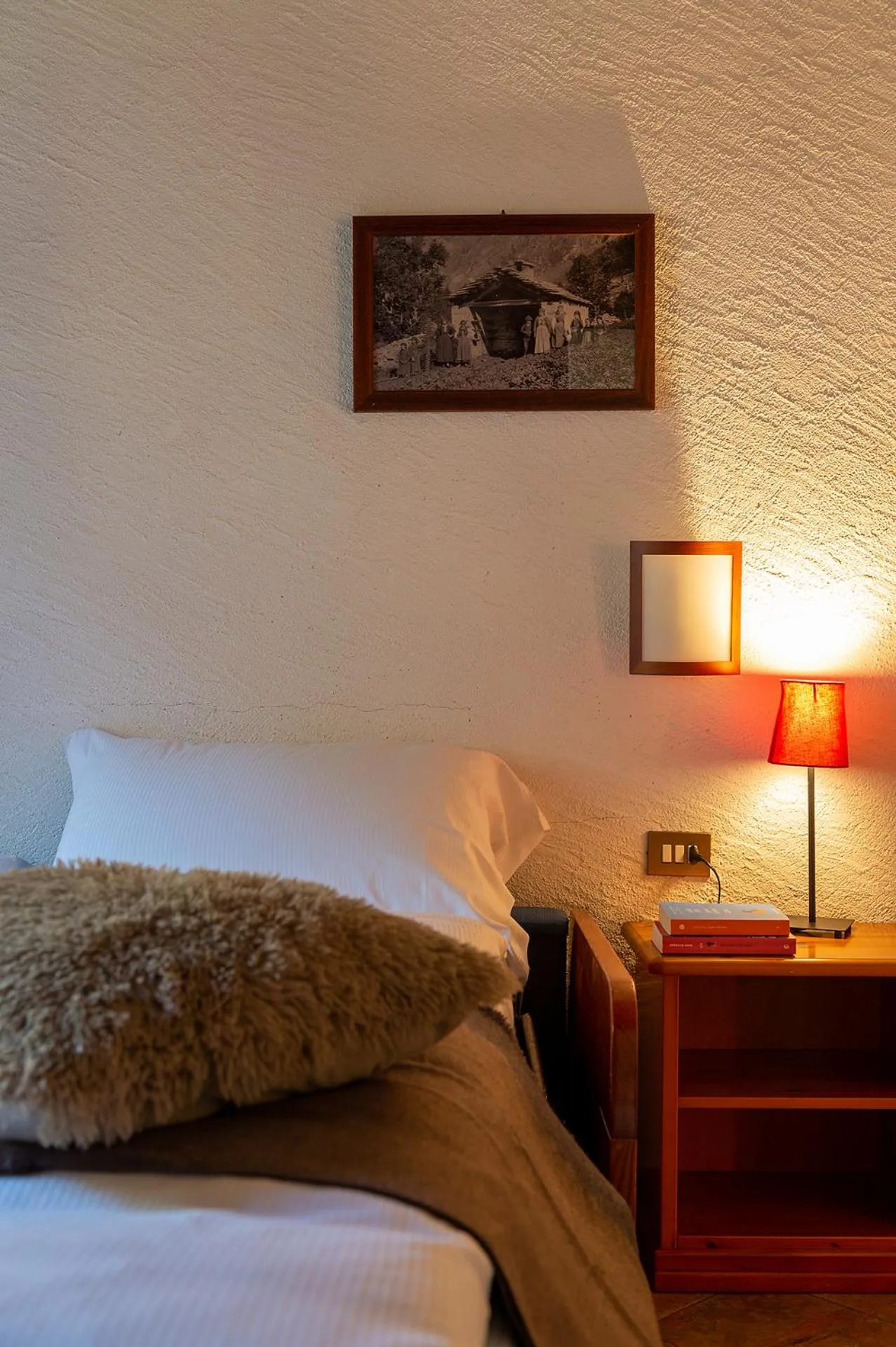 Living room, Bed in Residence Monterosa