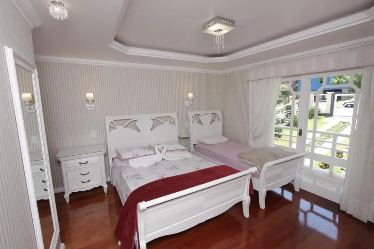 Triple Room with Balcony in Casa da Fabi