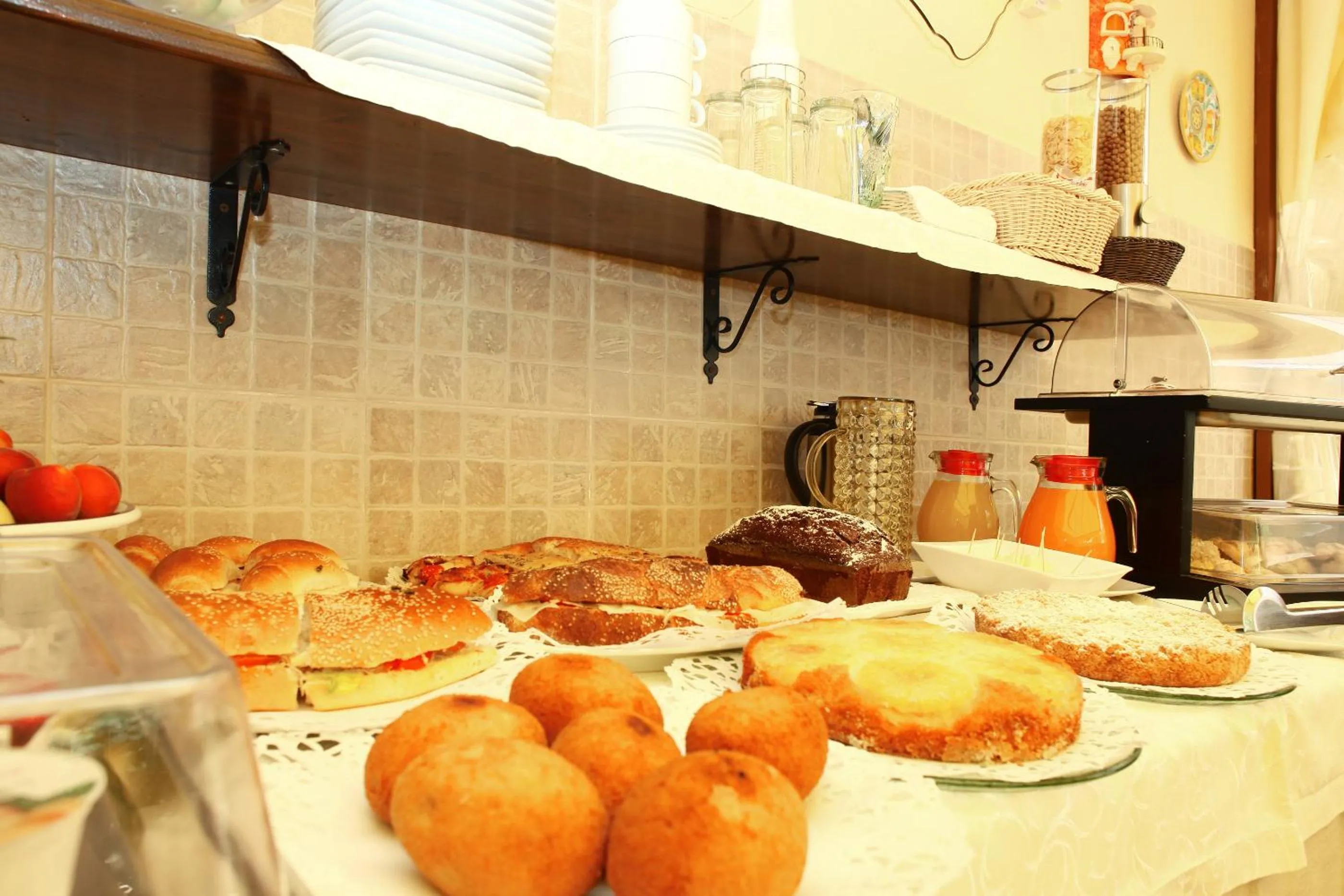 Buffet breakfast in Coralia Bed & Breakfast