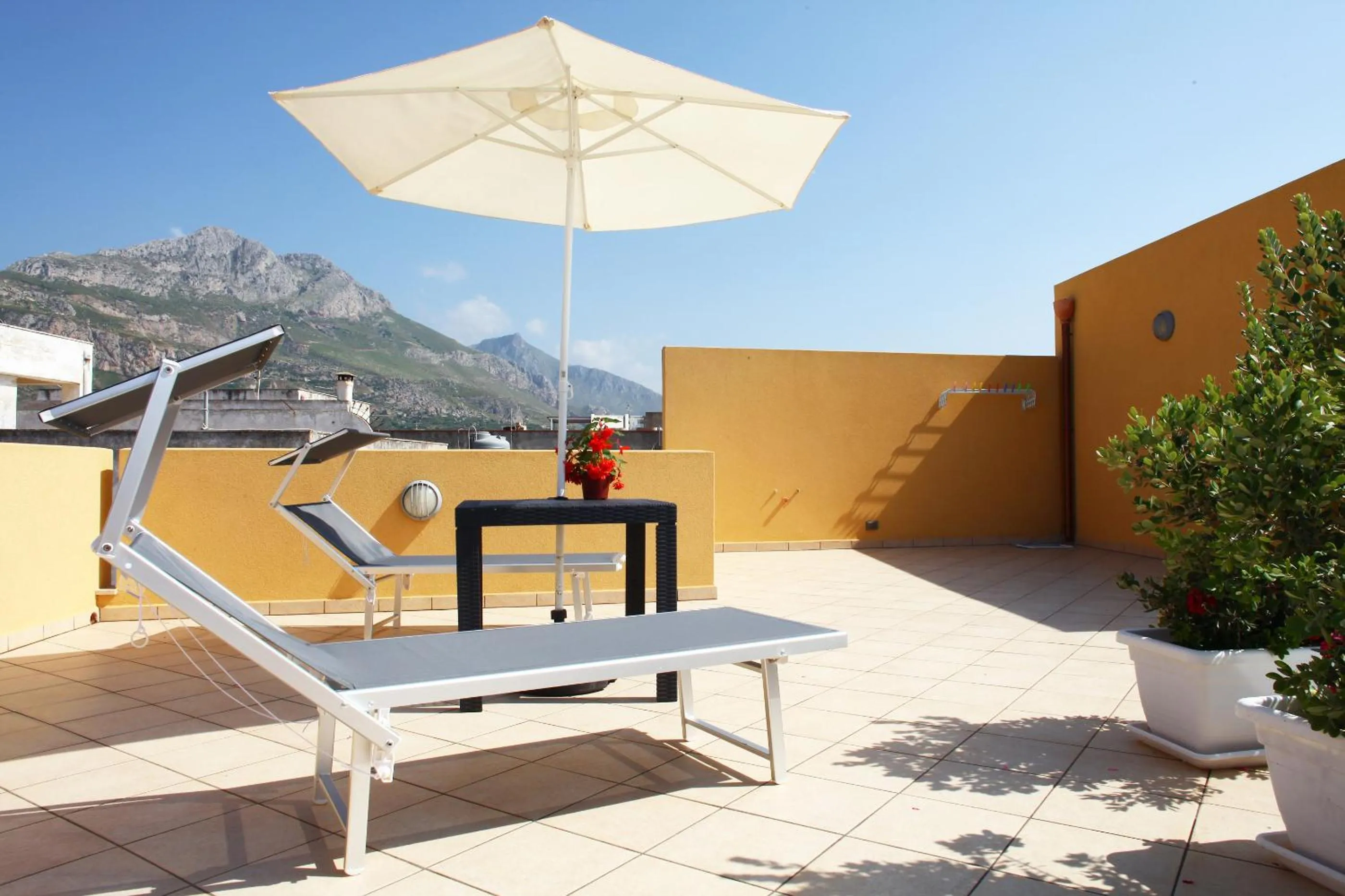 Balcony/Terrace in Coralia Bed & Breakfast