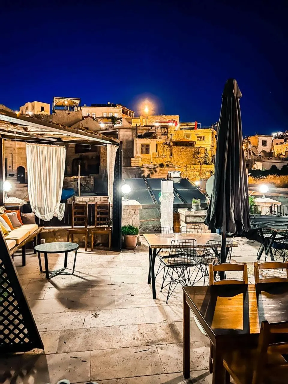 Balcony/Terrace in Elaa Cave Hotel