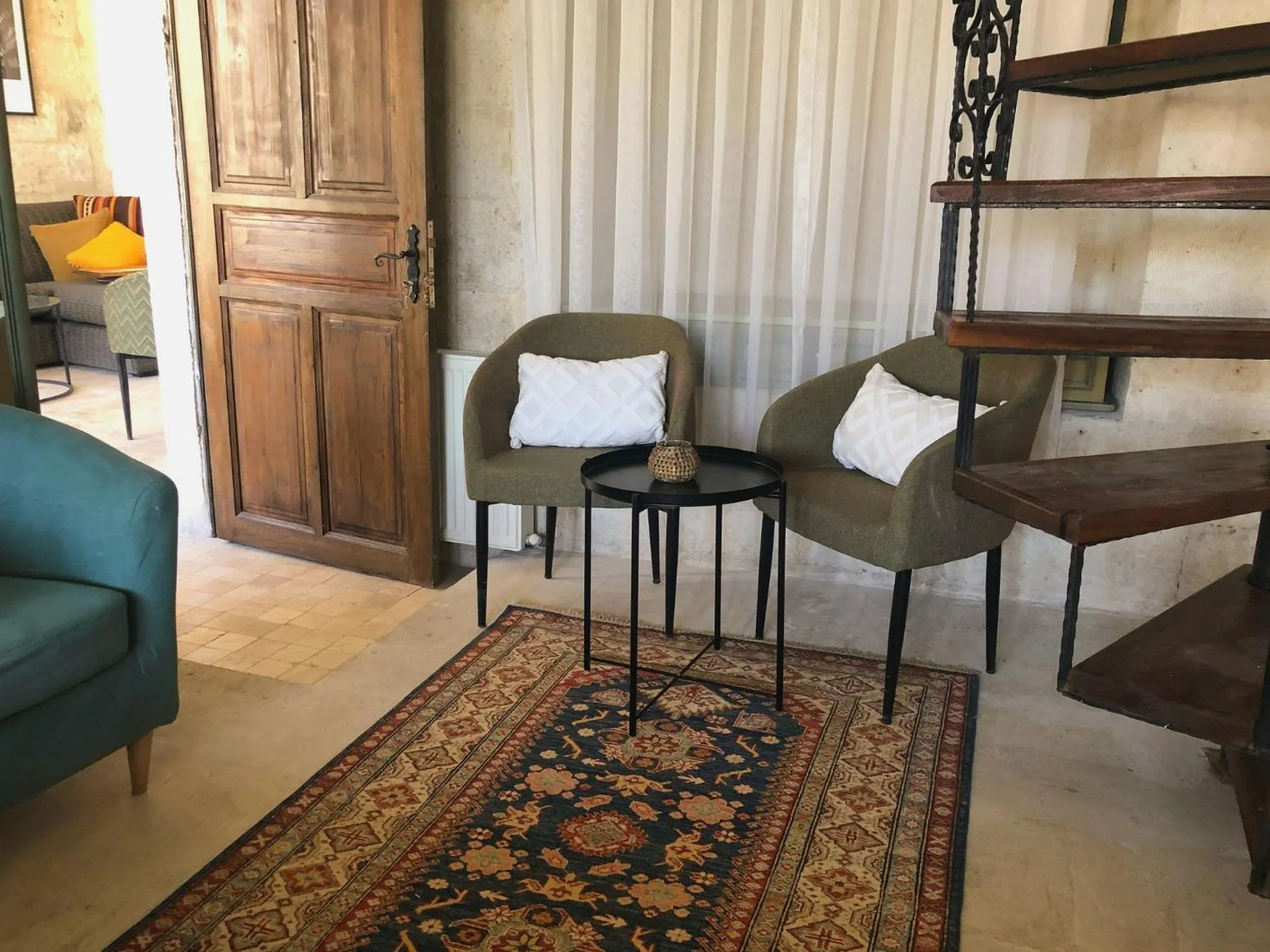 Seating area in Elaa Cave Hotel