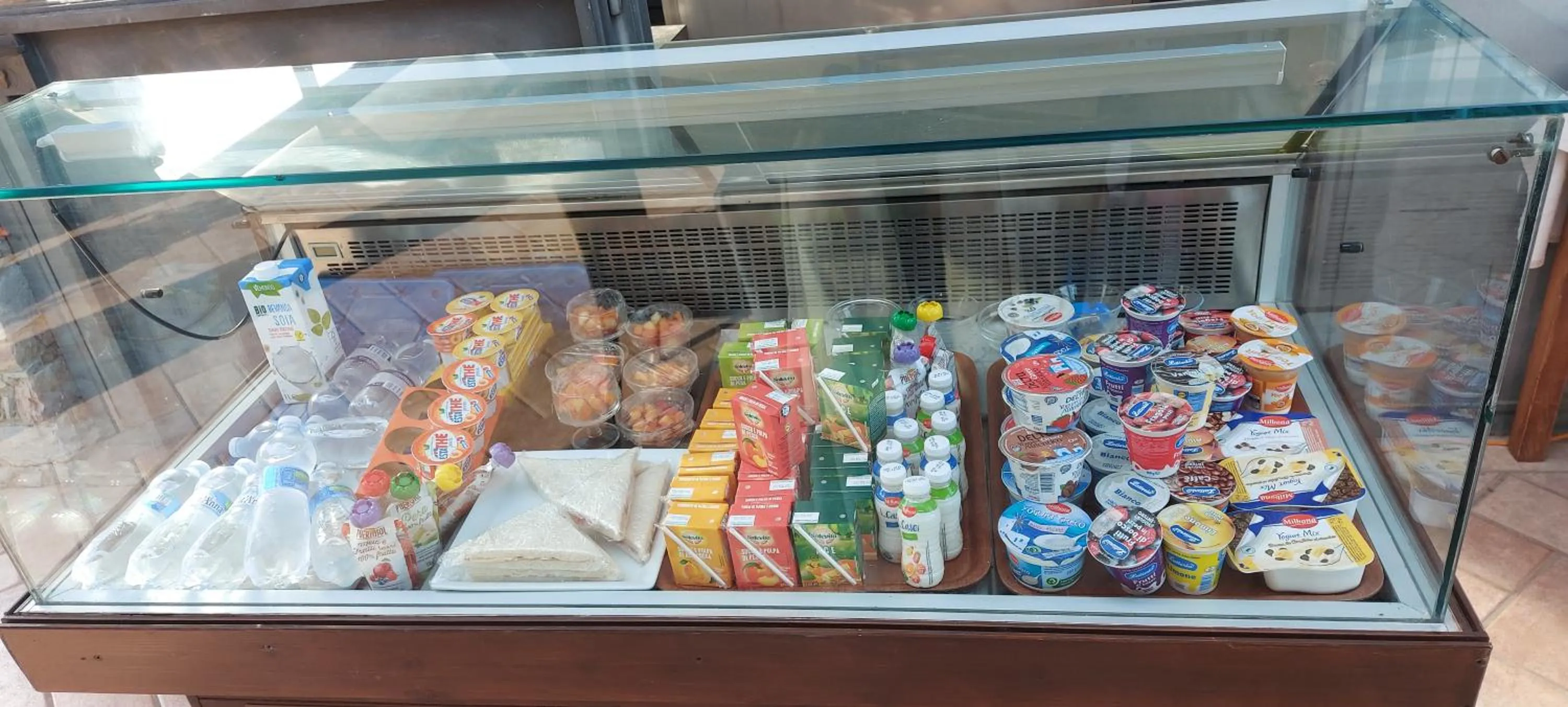 Breakfast in Villa Klinai