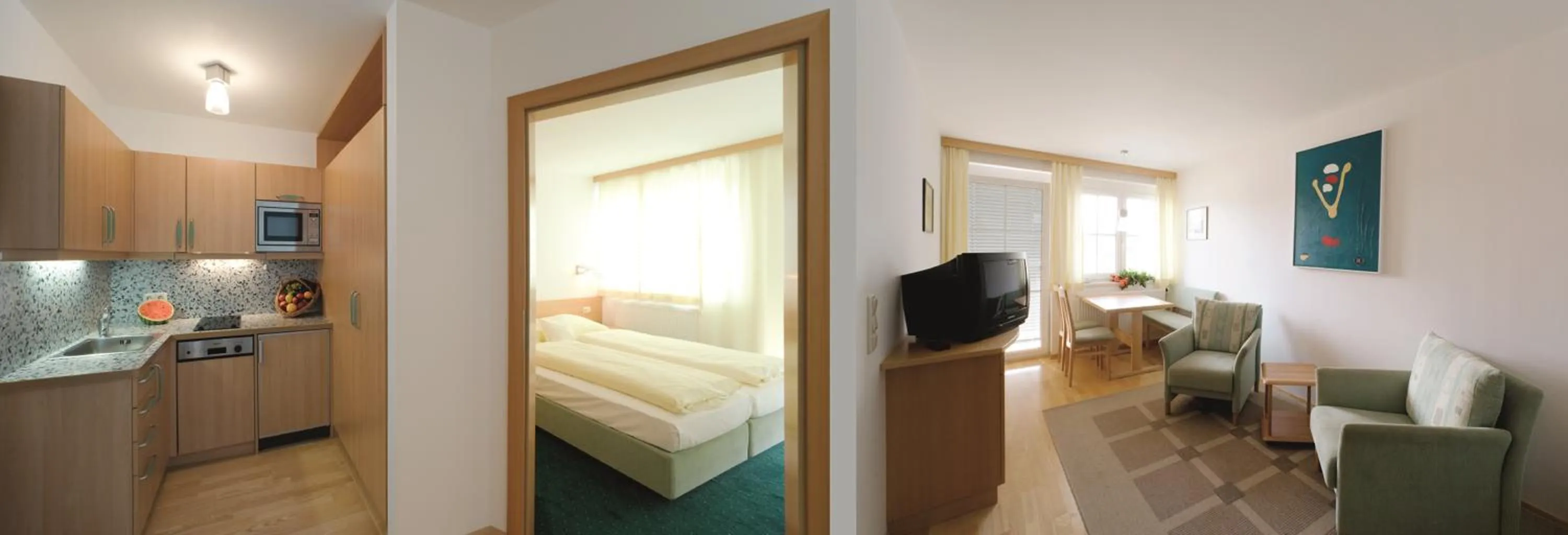 Photo of the whole room, Bed in Maltschacher Seewirt