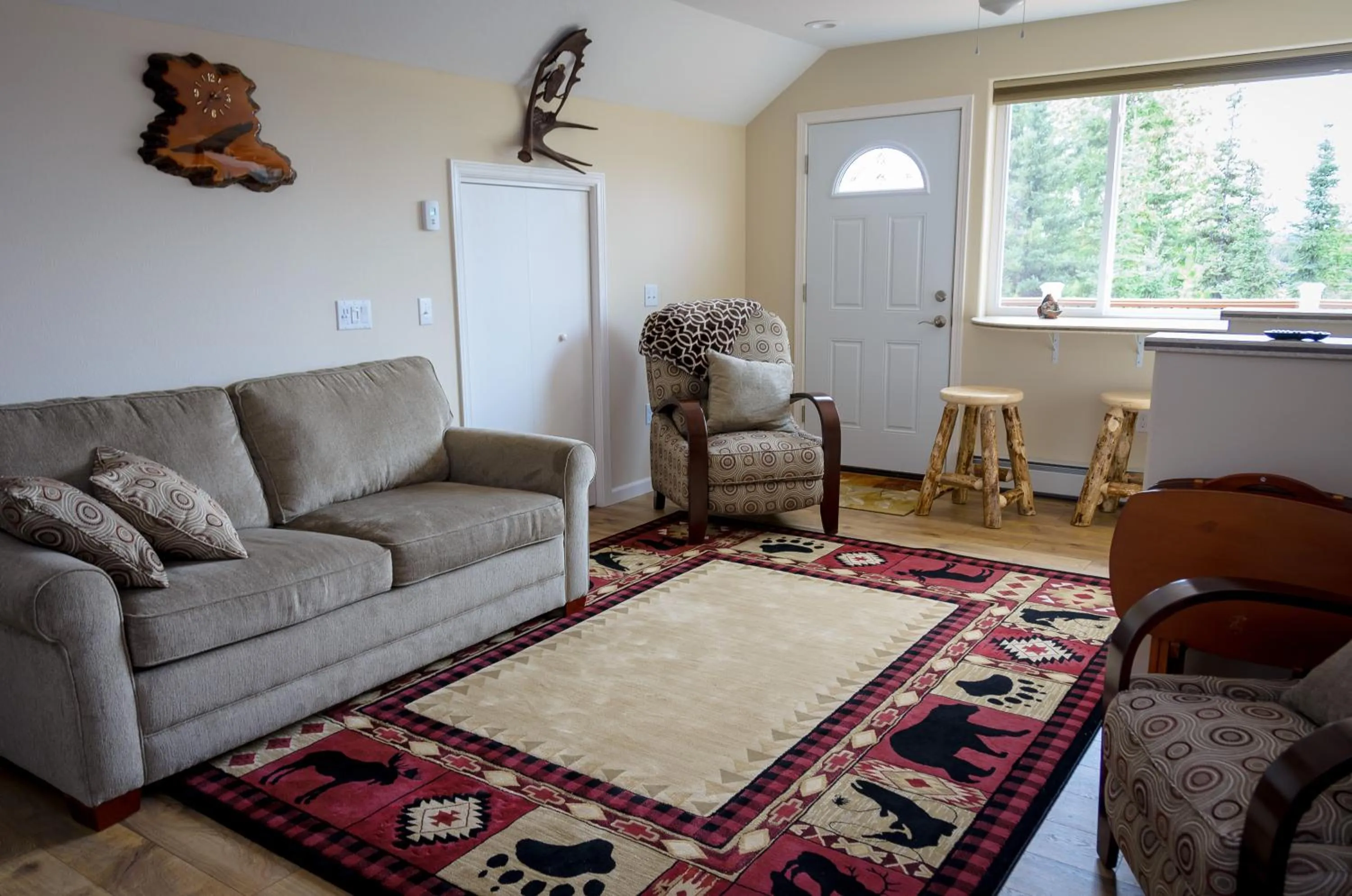 Living room in Eagle's Eye Vacation Rentals