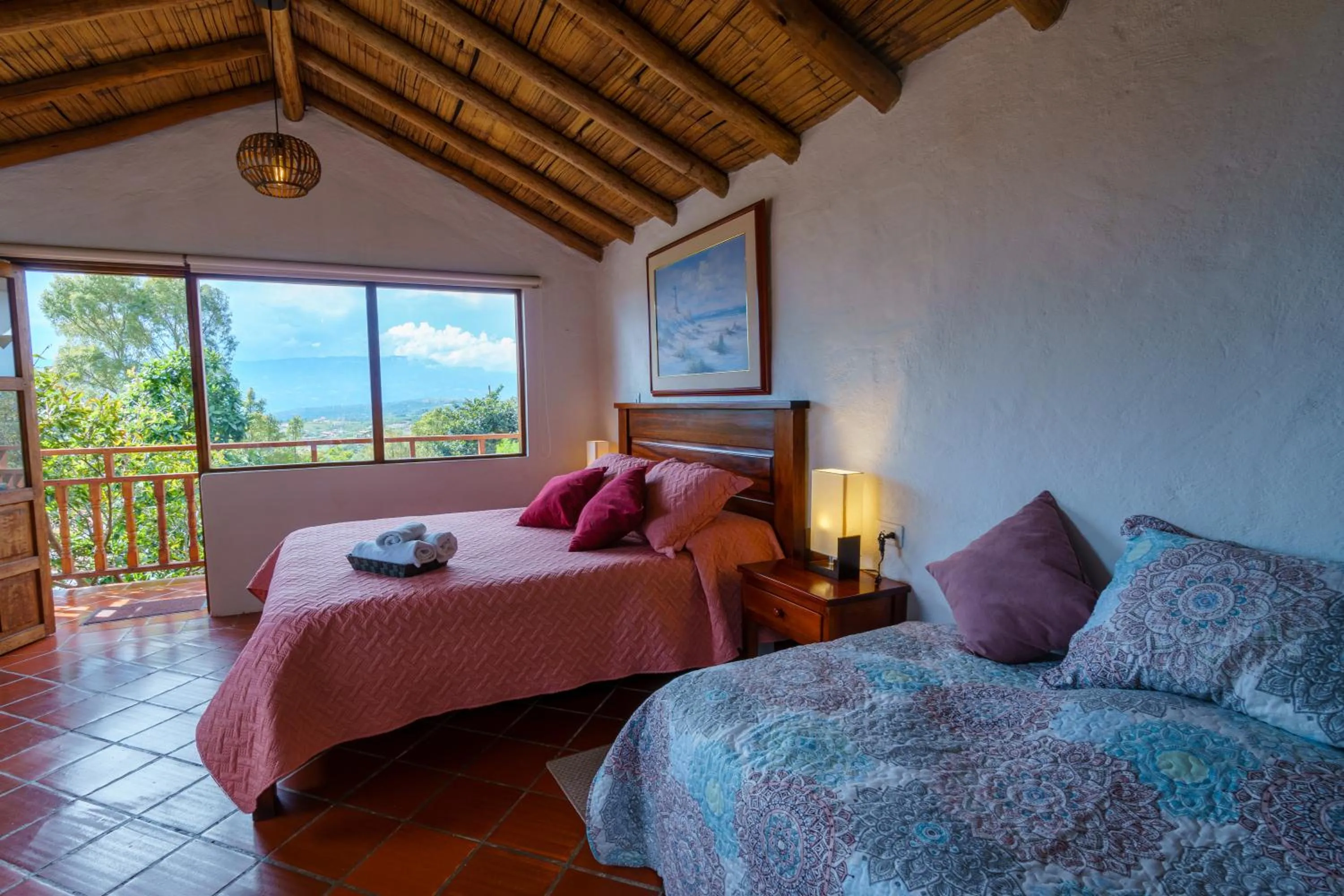 Photo of the whole room, Bed in Renacer