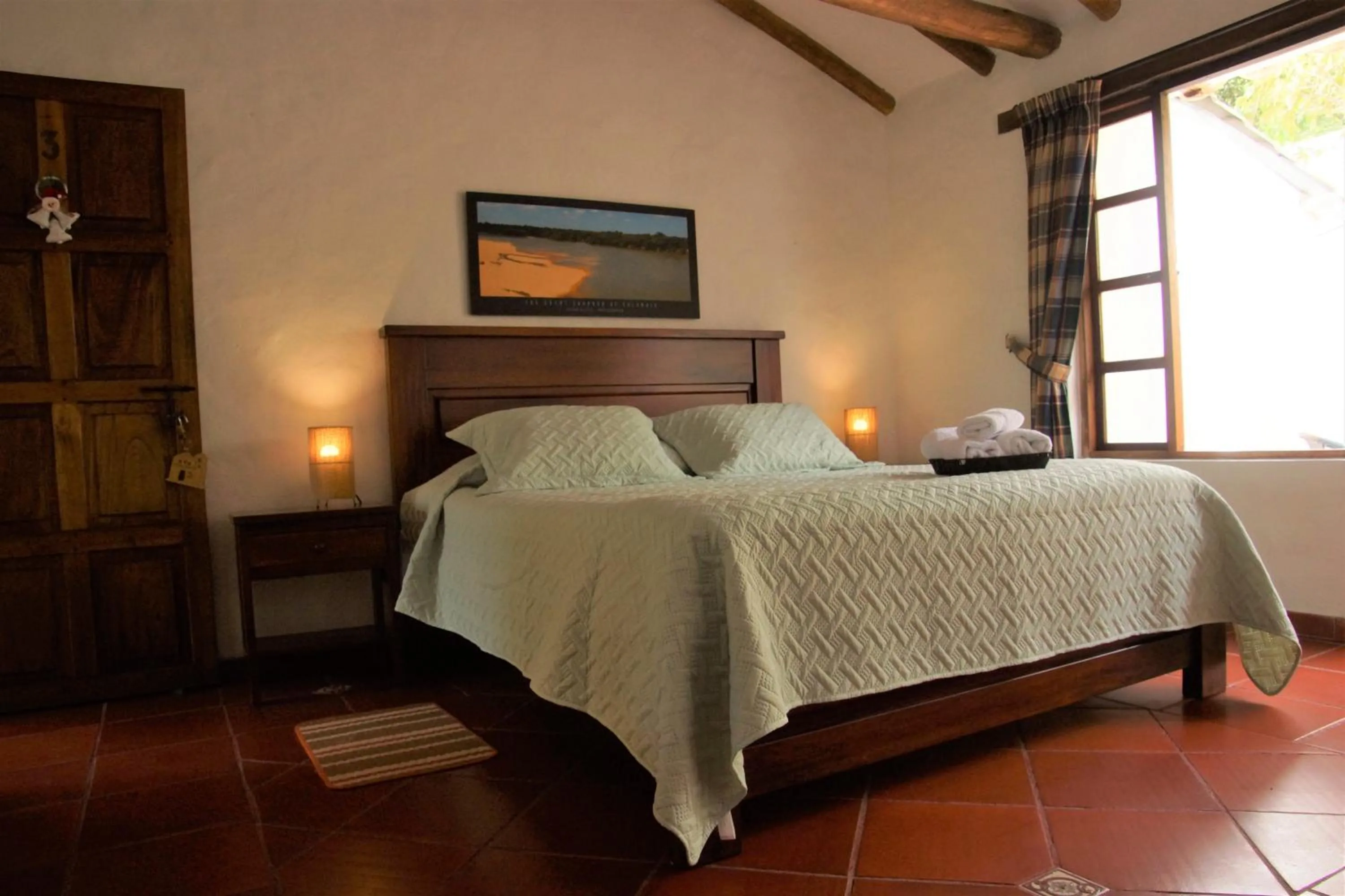 Photo of the whole room, Bed in Renacer