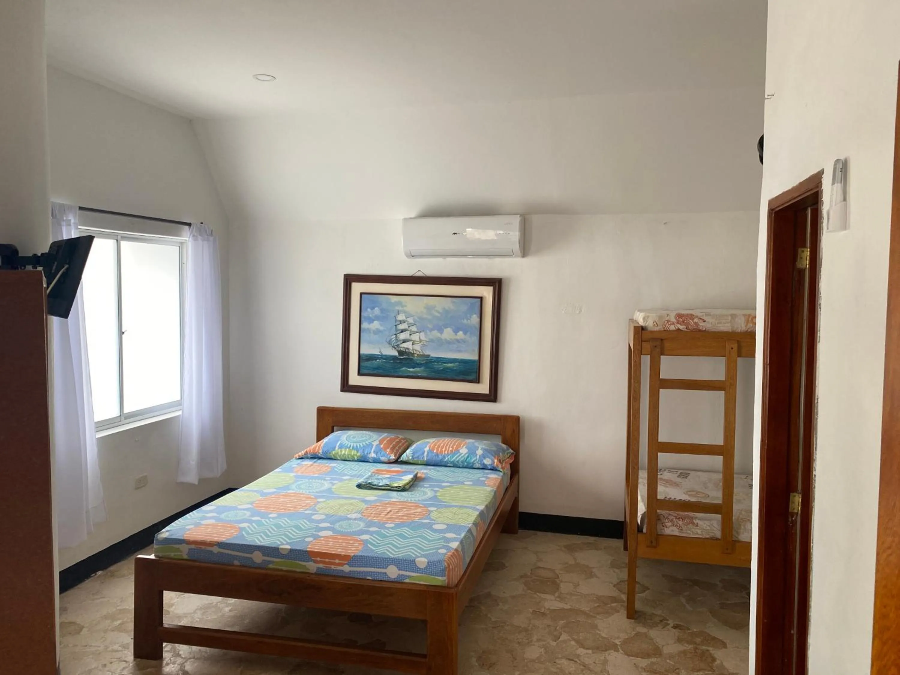 Photo of the whole room in Hotel Villa del Mar Coveñas