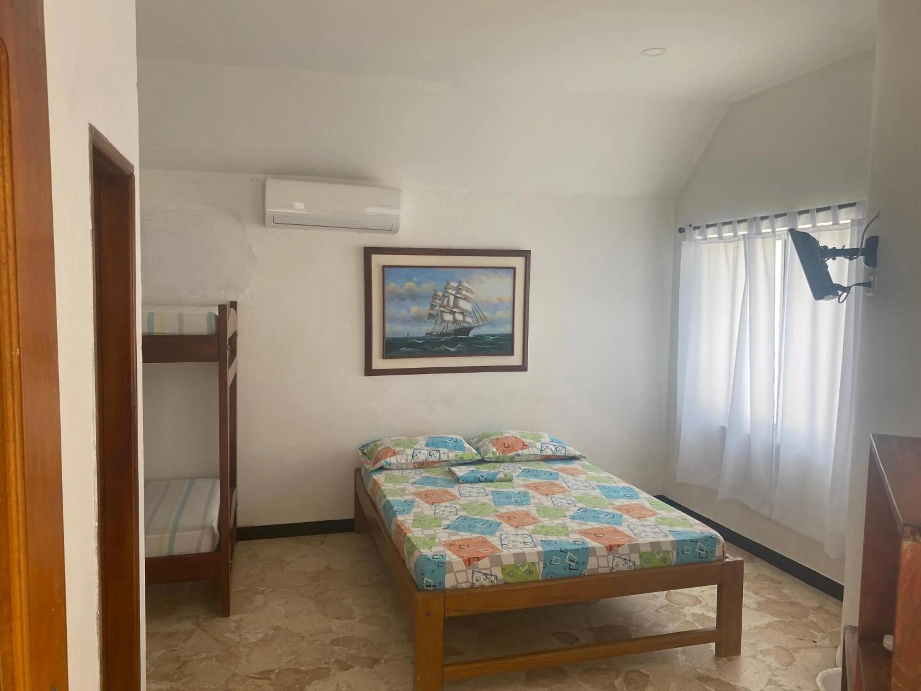 Photo of the whole room in Hotel Villa del Mar Coveñas