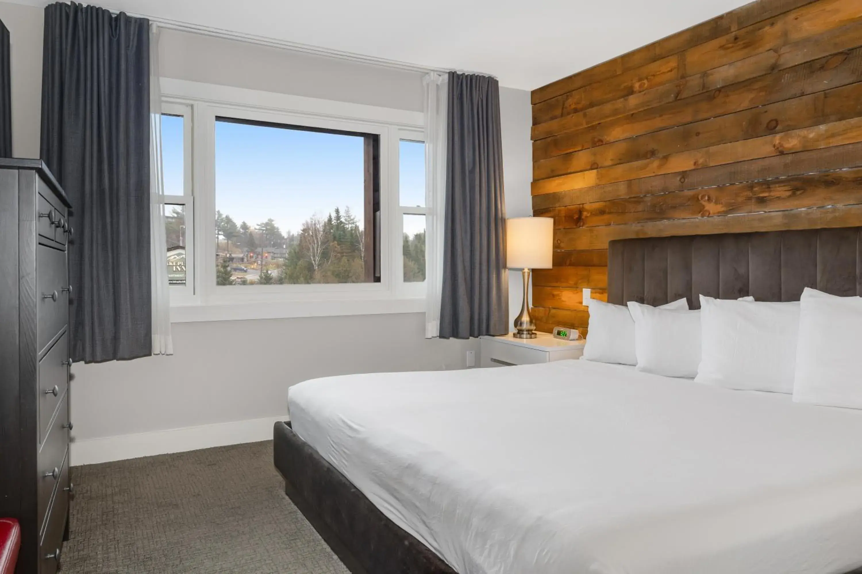 Bedroom, Bed in Lake Placid Inn: Residences Bedroom, Bed in Lake Placid Inn: Residences