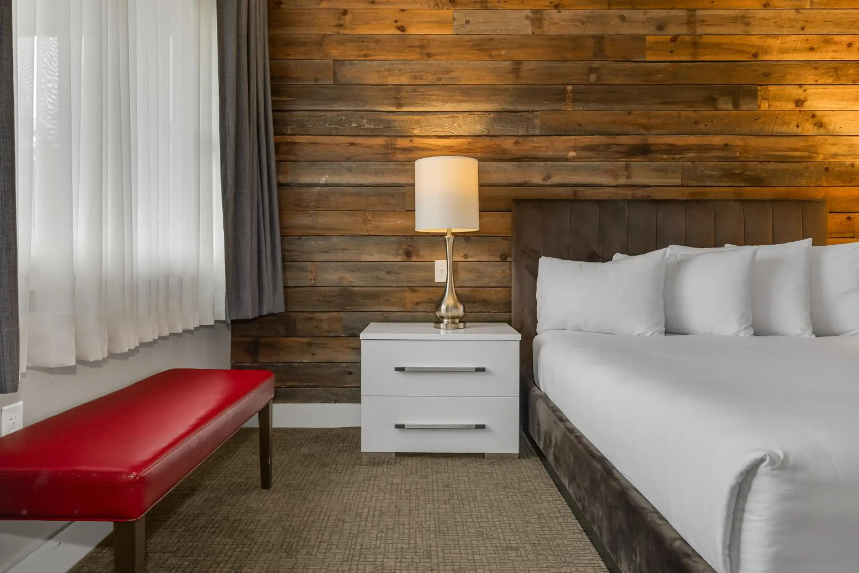 Bedroom, Bed in Lake Placid Inn: Residences Bedroom, Bed in Lake Placid Inn: Residences