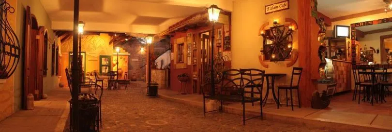 Lounge or bar in Hotel Plaza Yat Balam