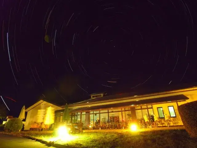 Facade/entrance in Hotel Familio Minakami Facade/entrance in Hotel Familio Minakami