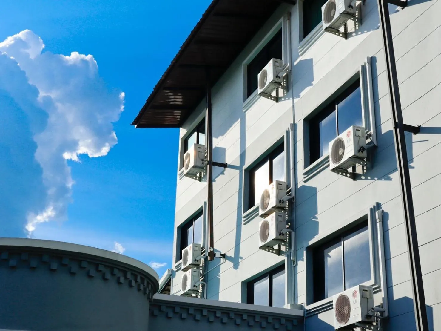 Property building in AIRBEST Gemtree Lampang Hotel