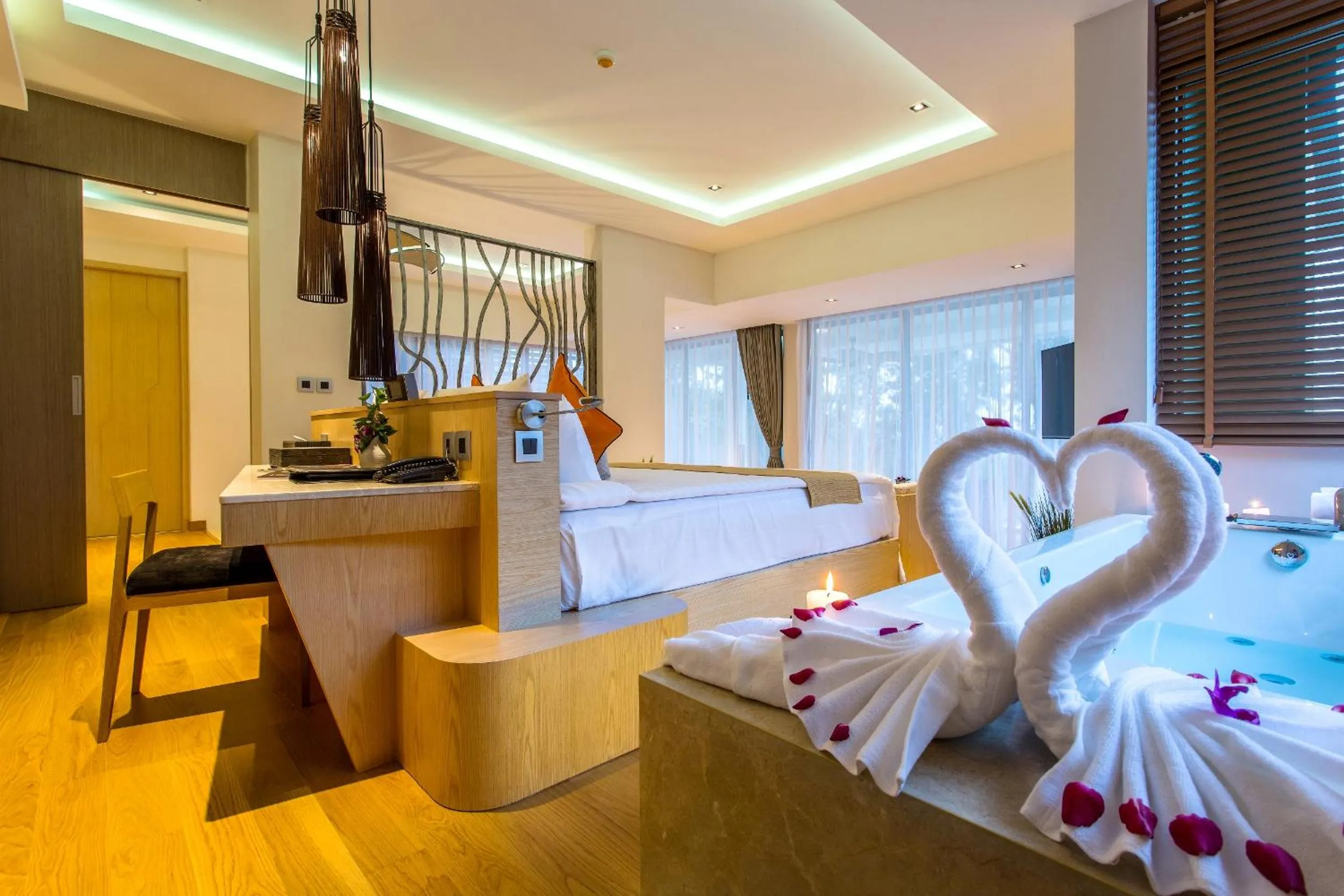 Photo of the whole room, Bed in Crest Resort & Pool Villas - SHA Extra Plus