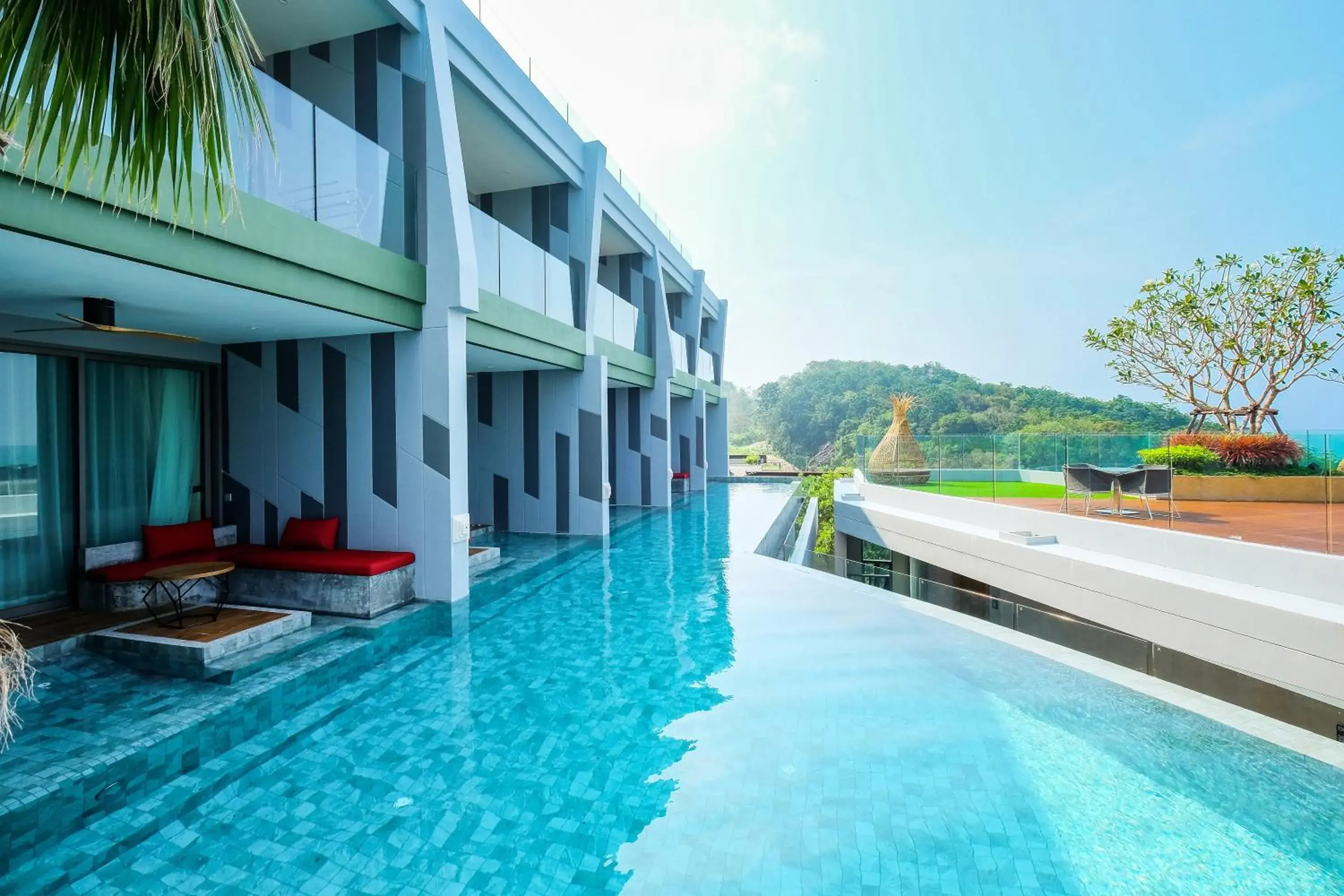 Sea view in Crest Resort & Pool Villas - SHA Extra Plus Sea view in Crest Resort & Pool Villas - SHA Extra Plus