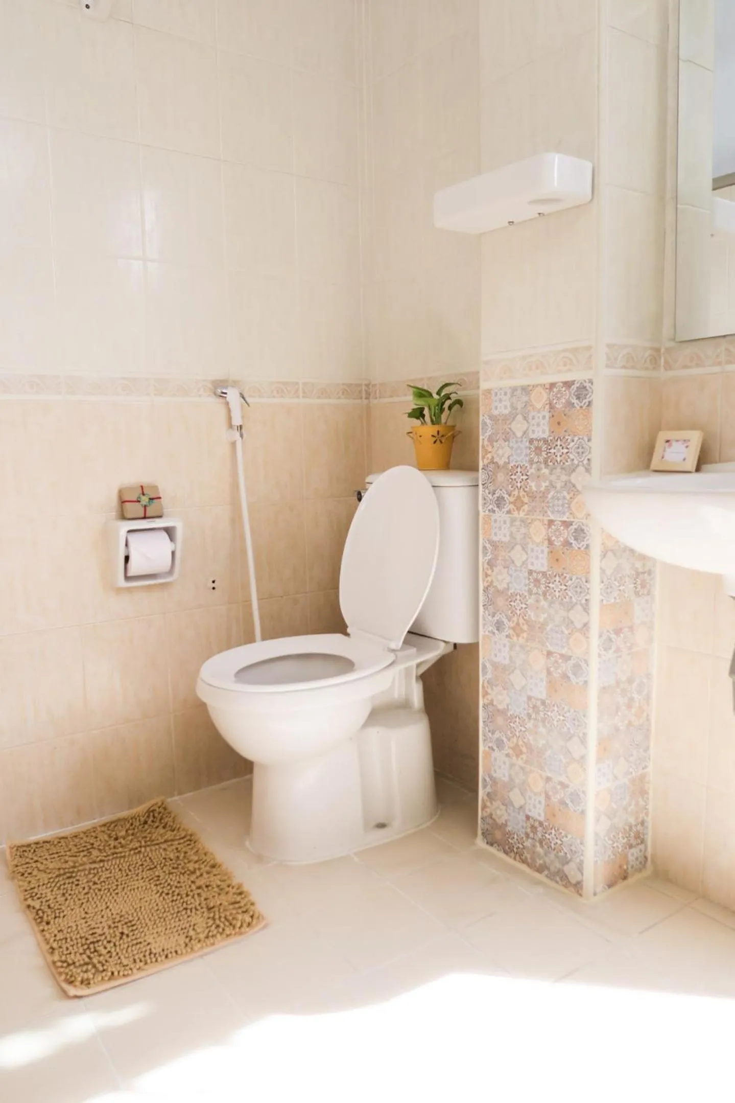 Toilet in The Grand Palace Hotel