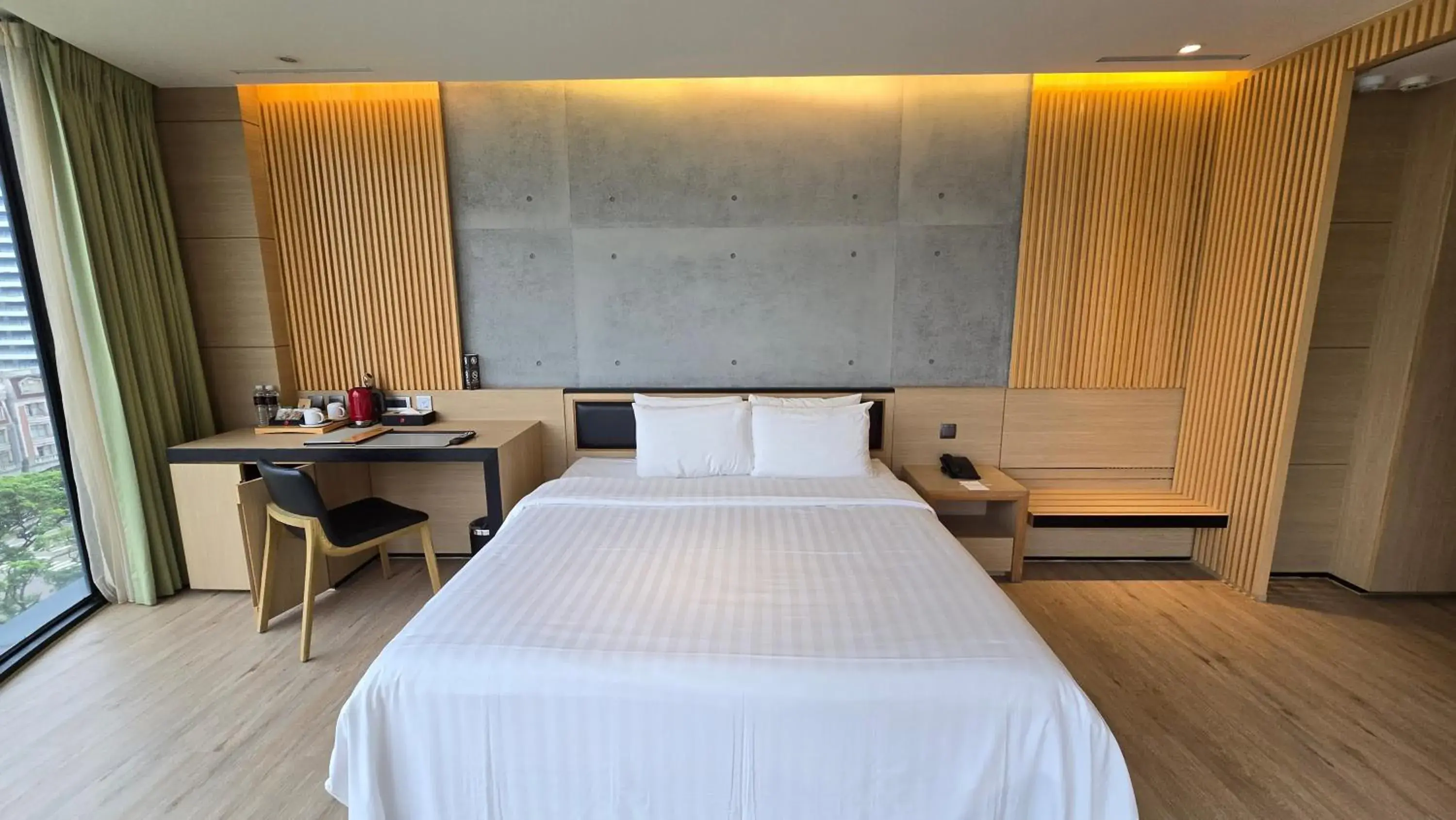 Photo of the whole room, Bed in Hotel R14 Photo of the whole room, Bed in Hotel R14