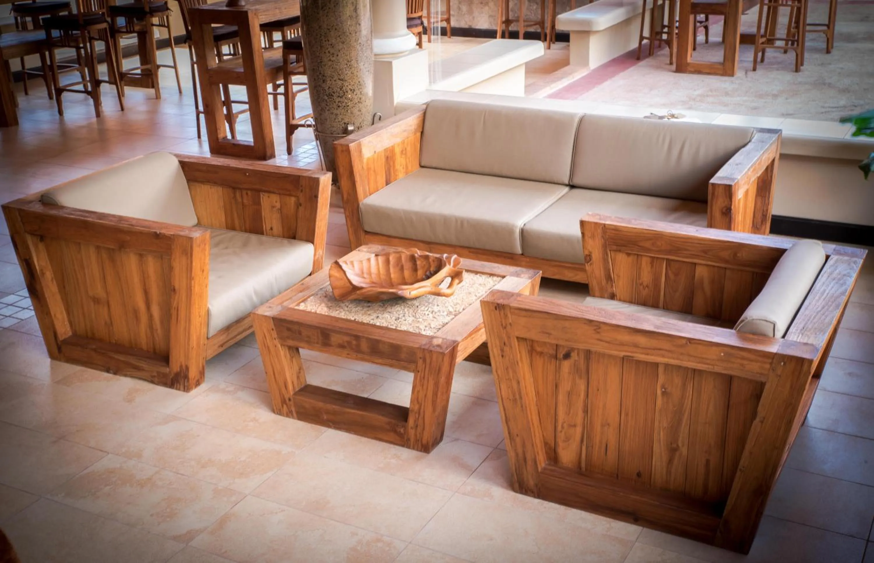 Patio in Oasis Hotel Restaurant & Spa