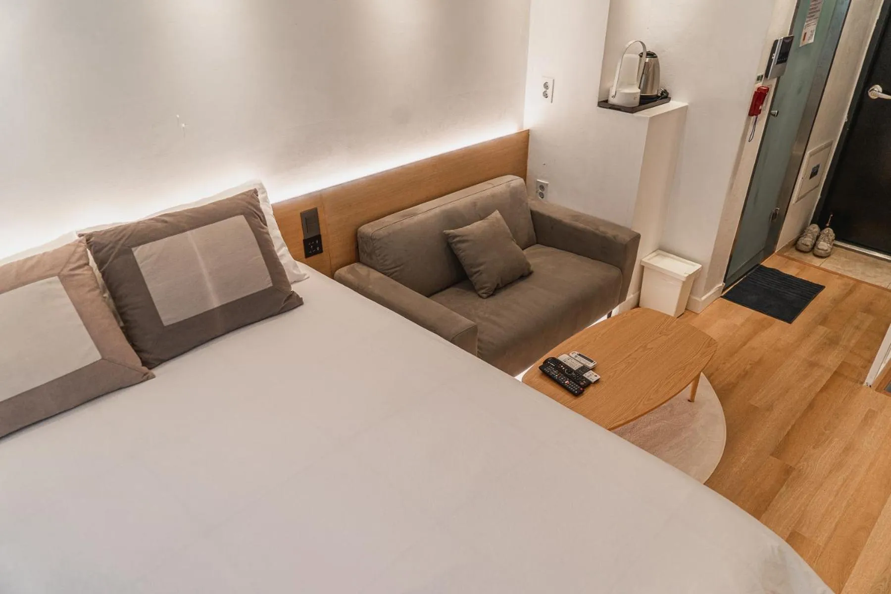Bed in Myeongdong Artmonstay