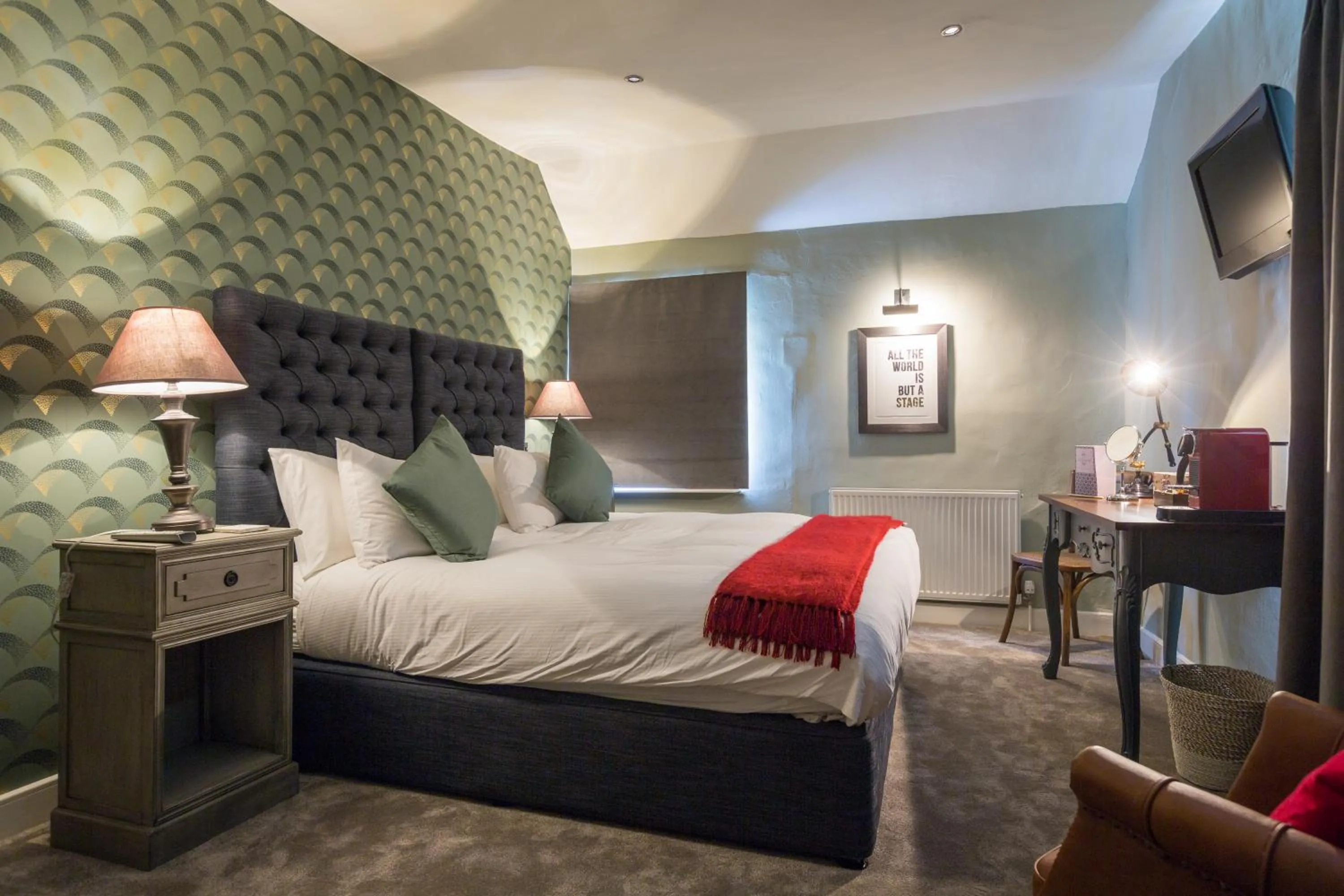 View (from property/room), Bed in The Stratford Townhouse