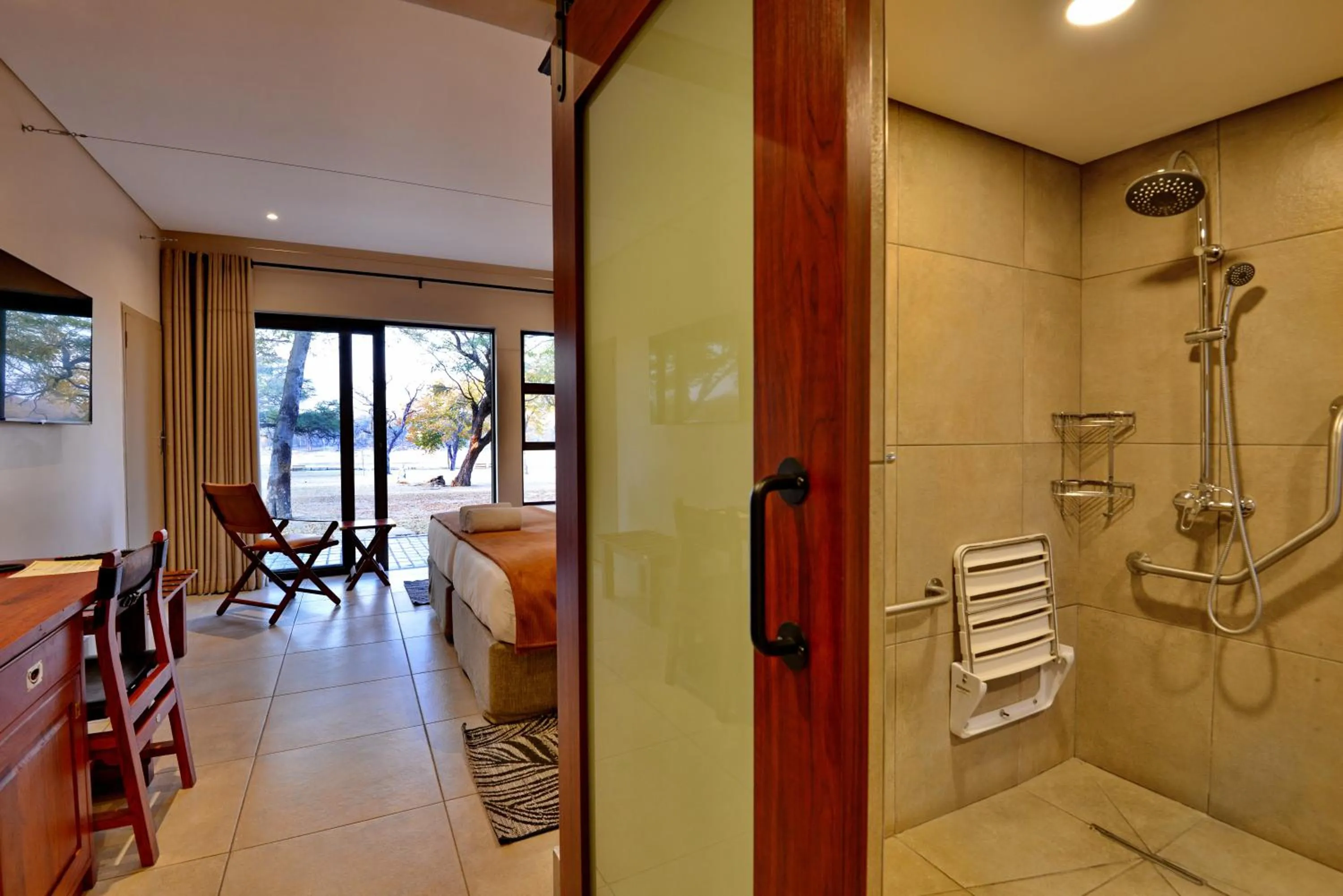 Bathroom in Hwange Safari Lodge
