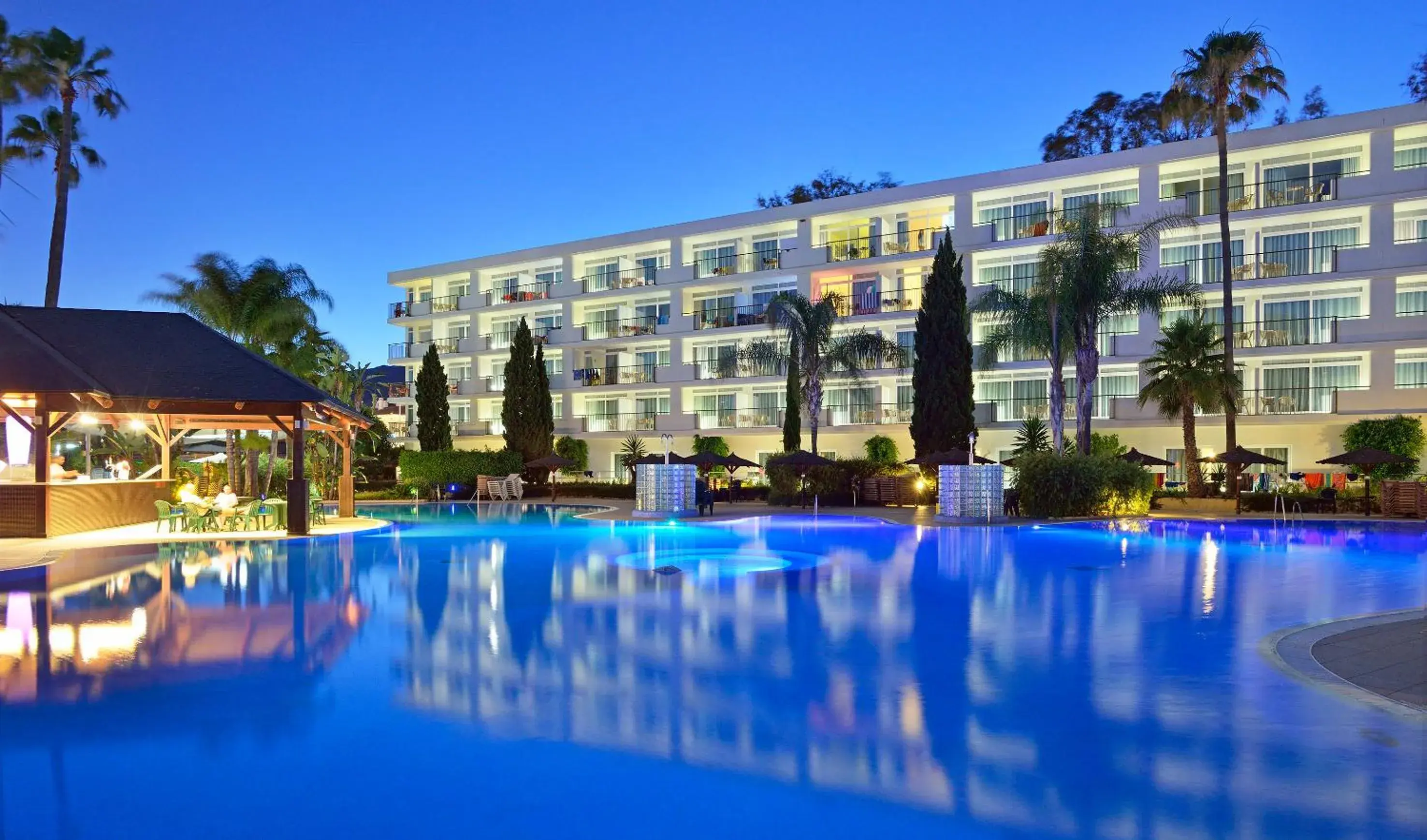 Swimming pool in Sol Principe Swimming pool in Sol Principe