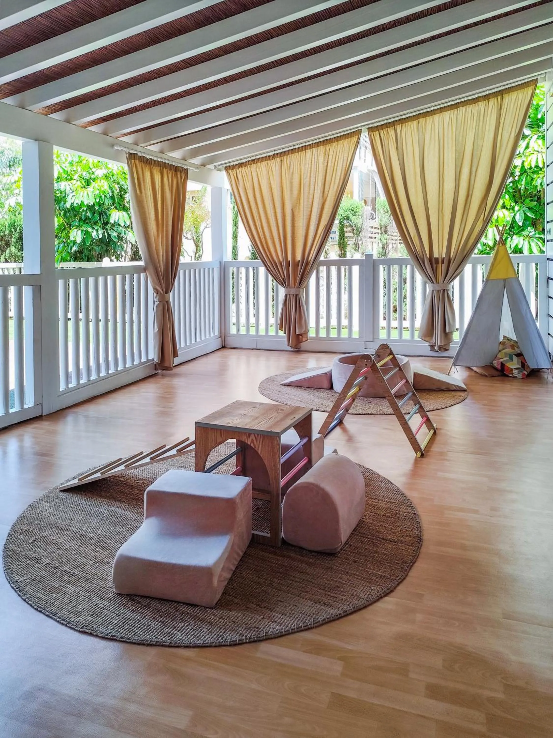 Children play ground in Sol Principe