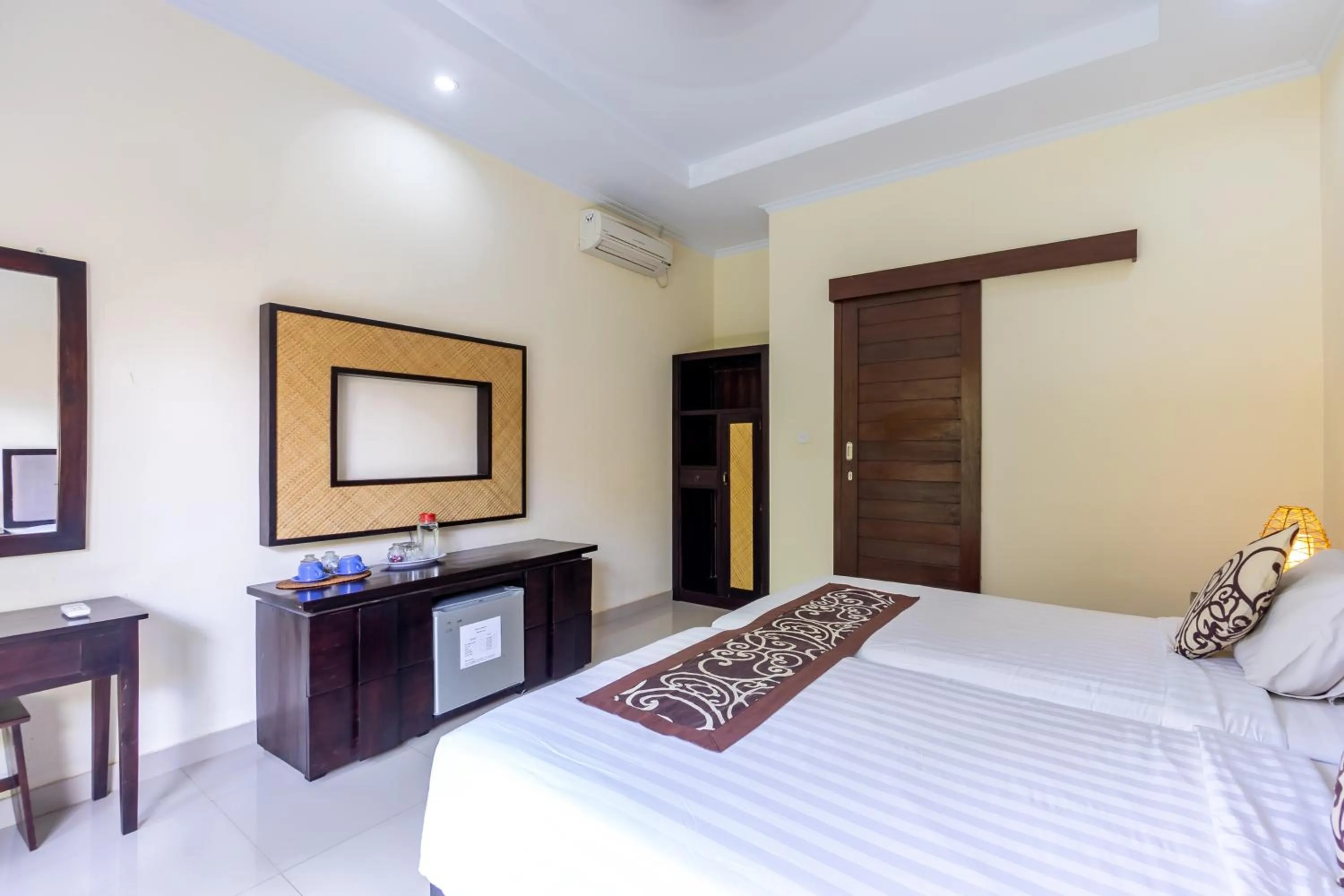 Bedroom, Bed in Gatra Ubud Inn