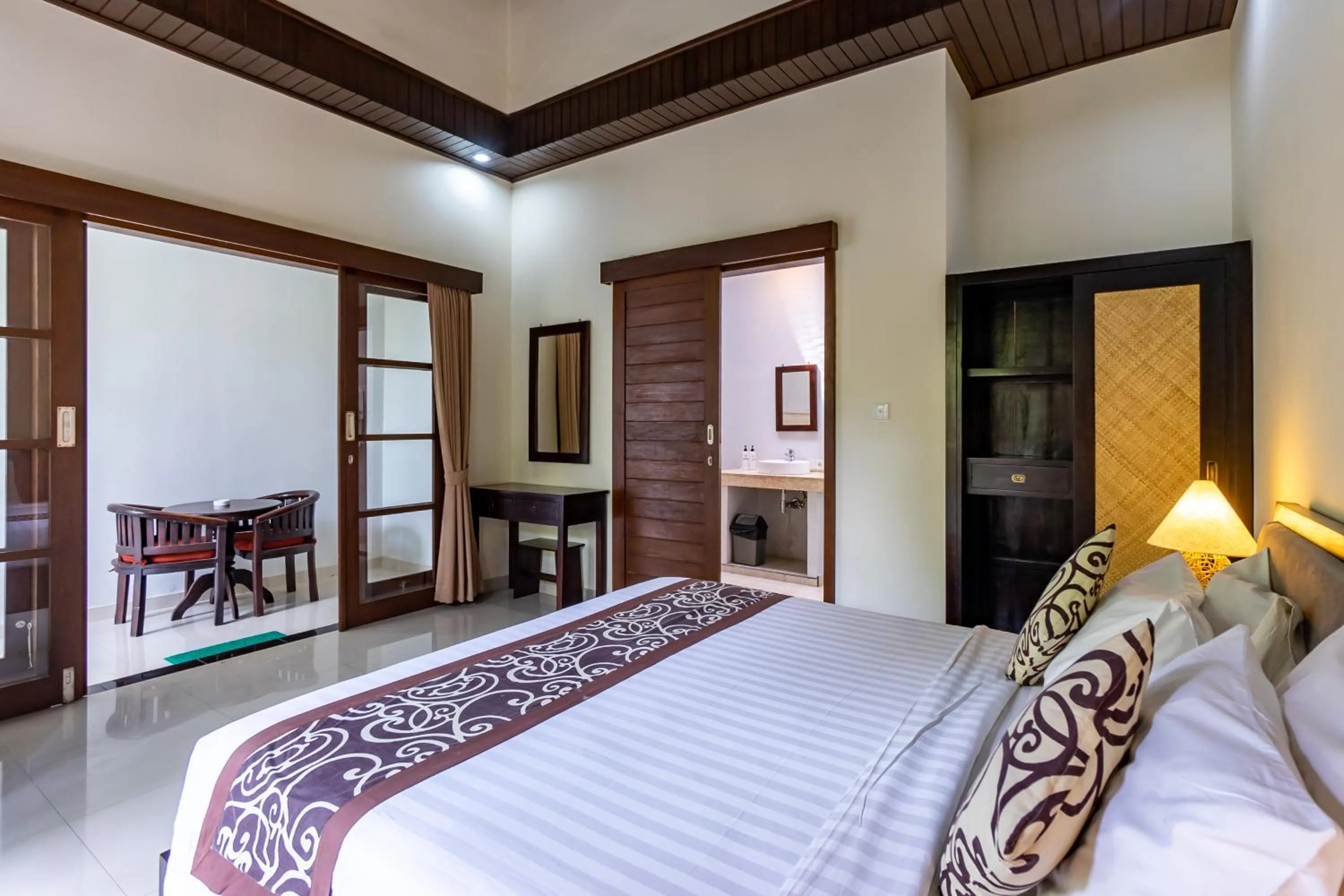 Bedroom, Bed in Gatra Ubud Inn