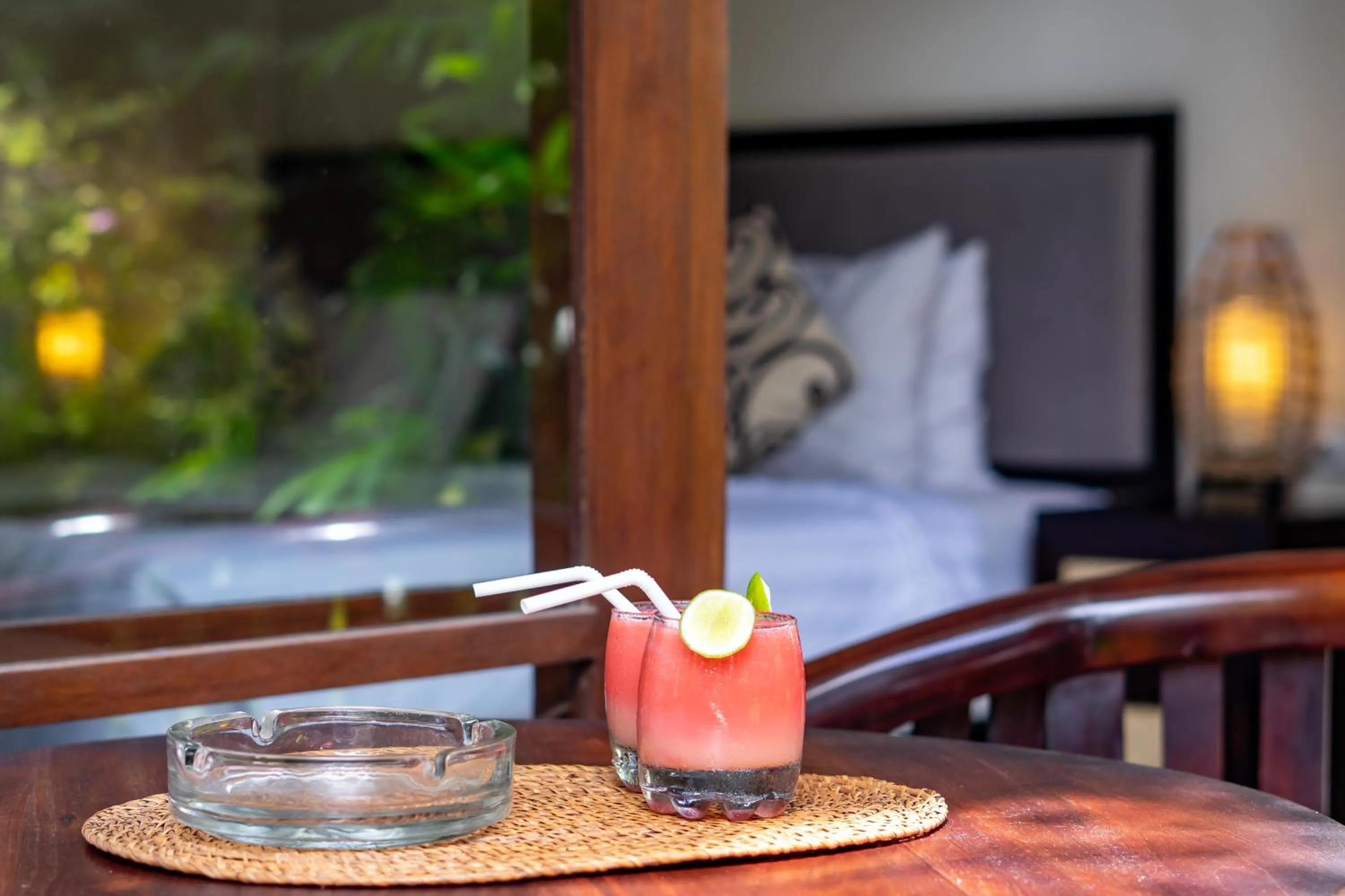 Non alcoholic drinks, Bed in Gatra Ubud Inn