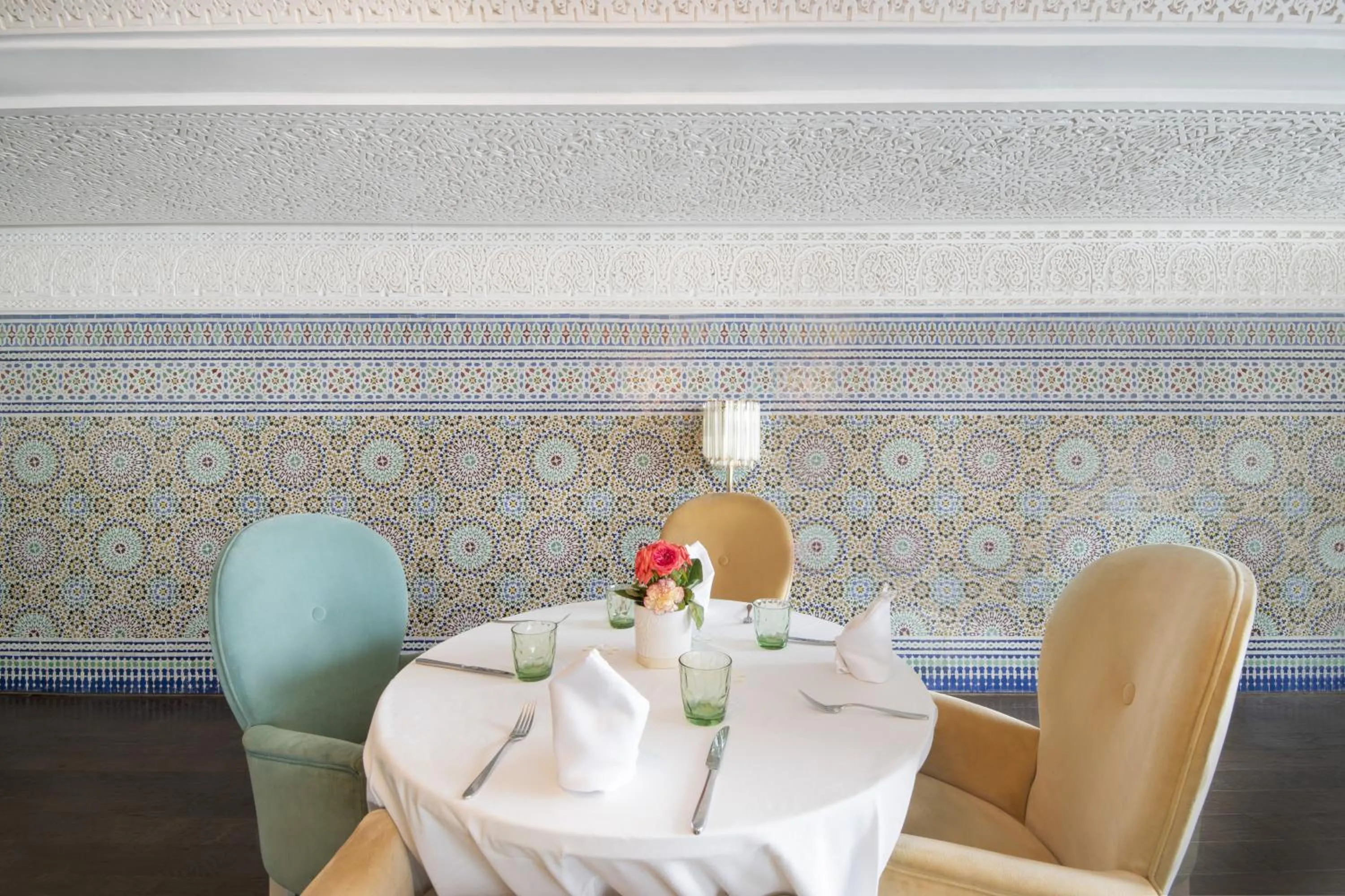 Restaurant/places to eat in Grand Mogador City Center