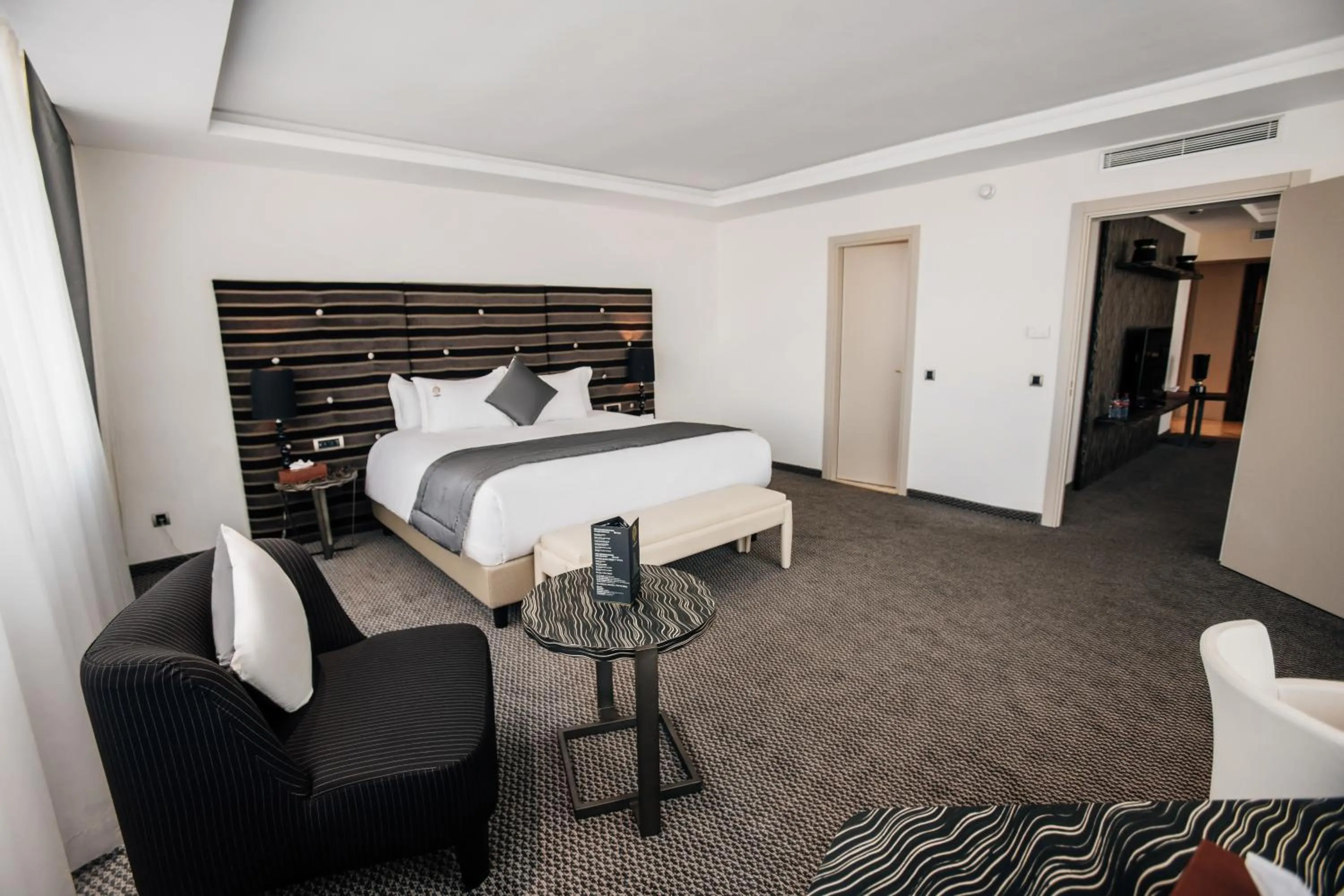 Bedroom, Bed in Grand Mogador City Center