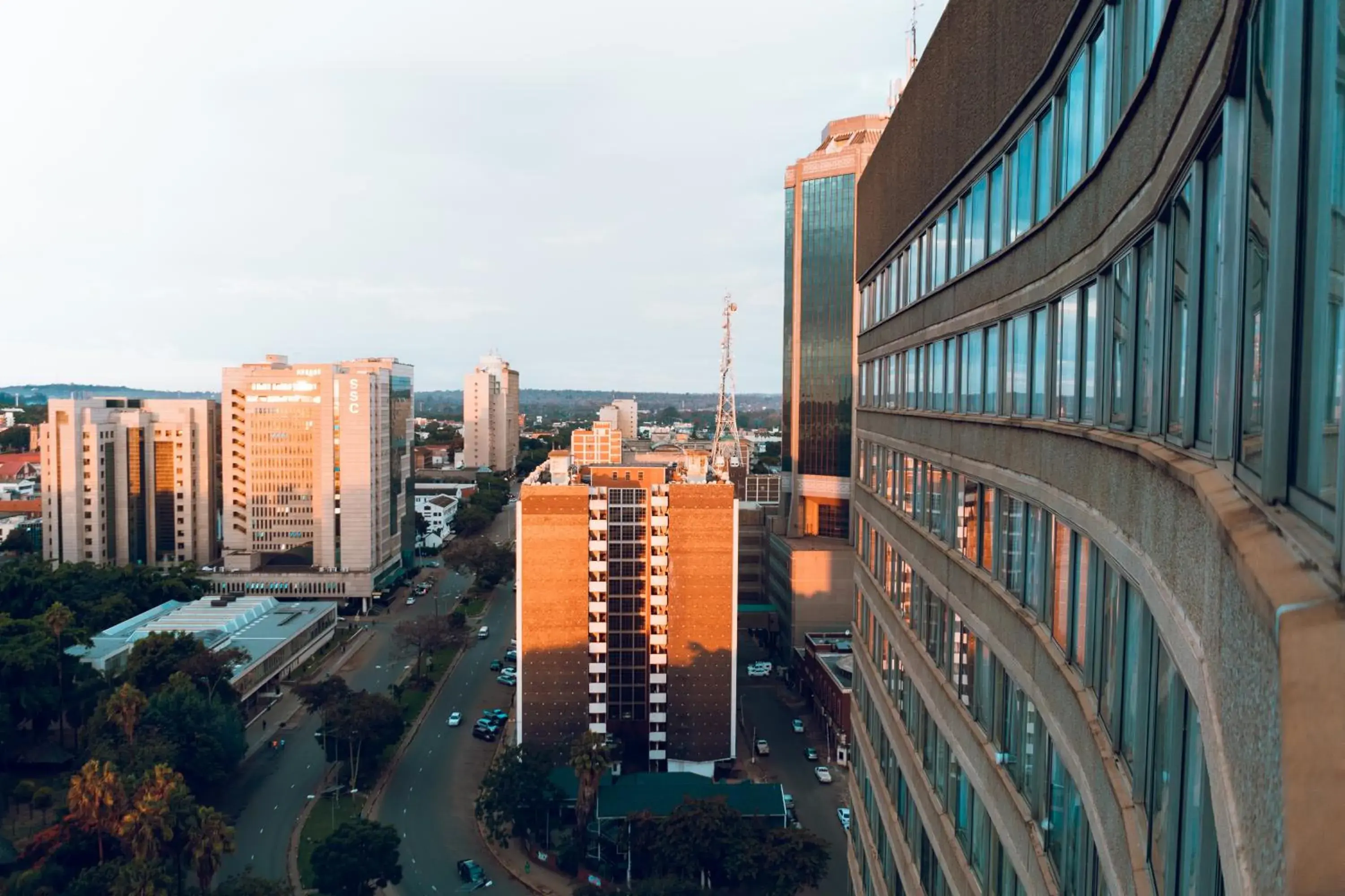 Property building in Monomotapa Property building in Monomotapa