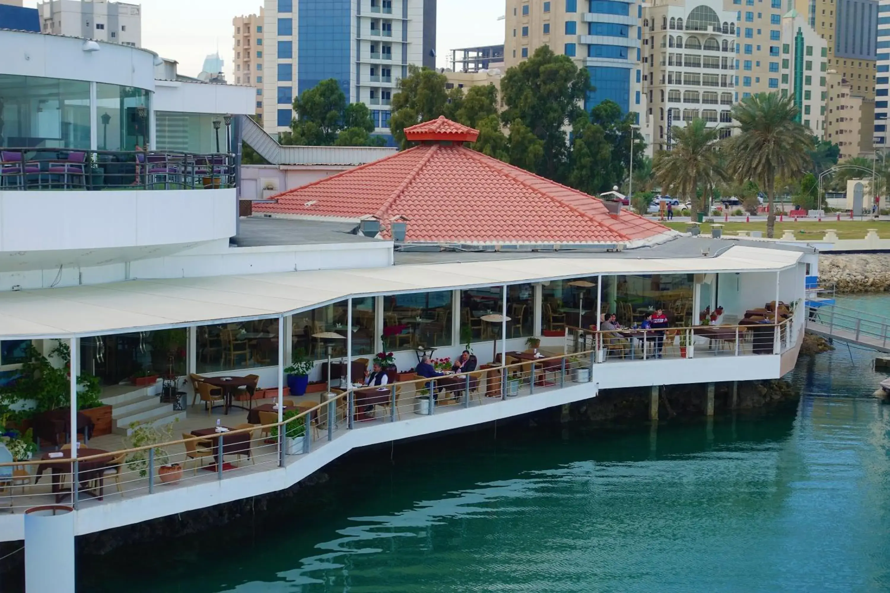 Restaurant/places to eat in C Hotel Restaurant/places to eat in C Hotel