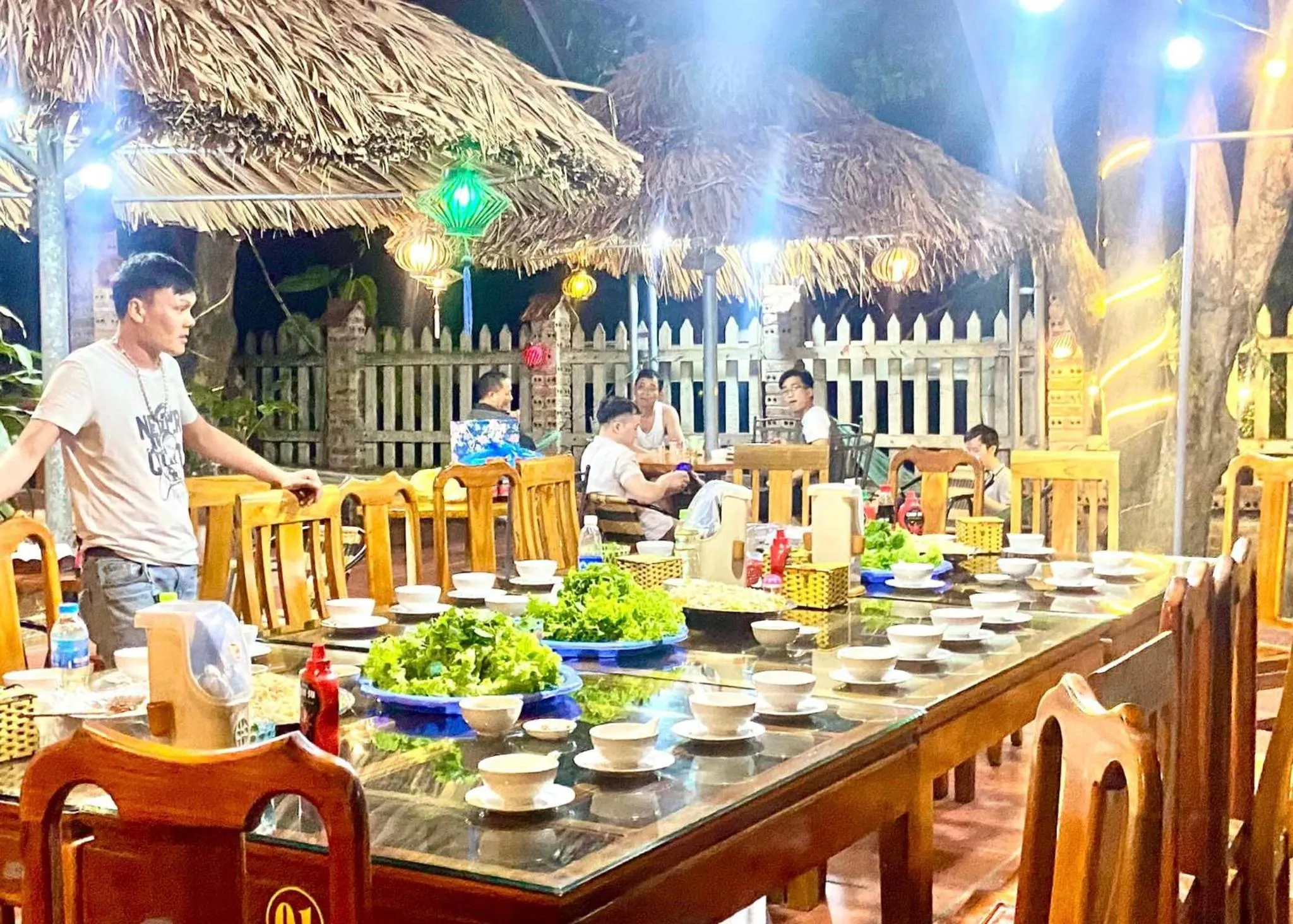 Restaurant/places to eat in Ninh Binh Mountain View Homestay & Restaurant