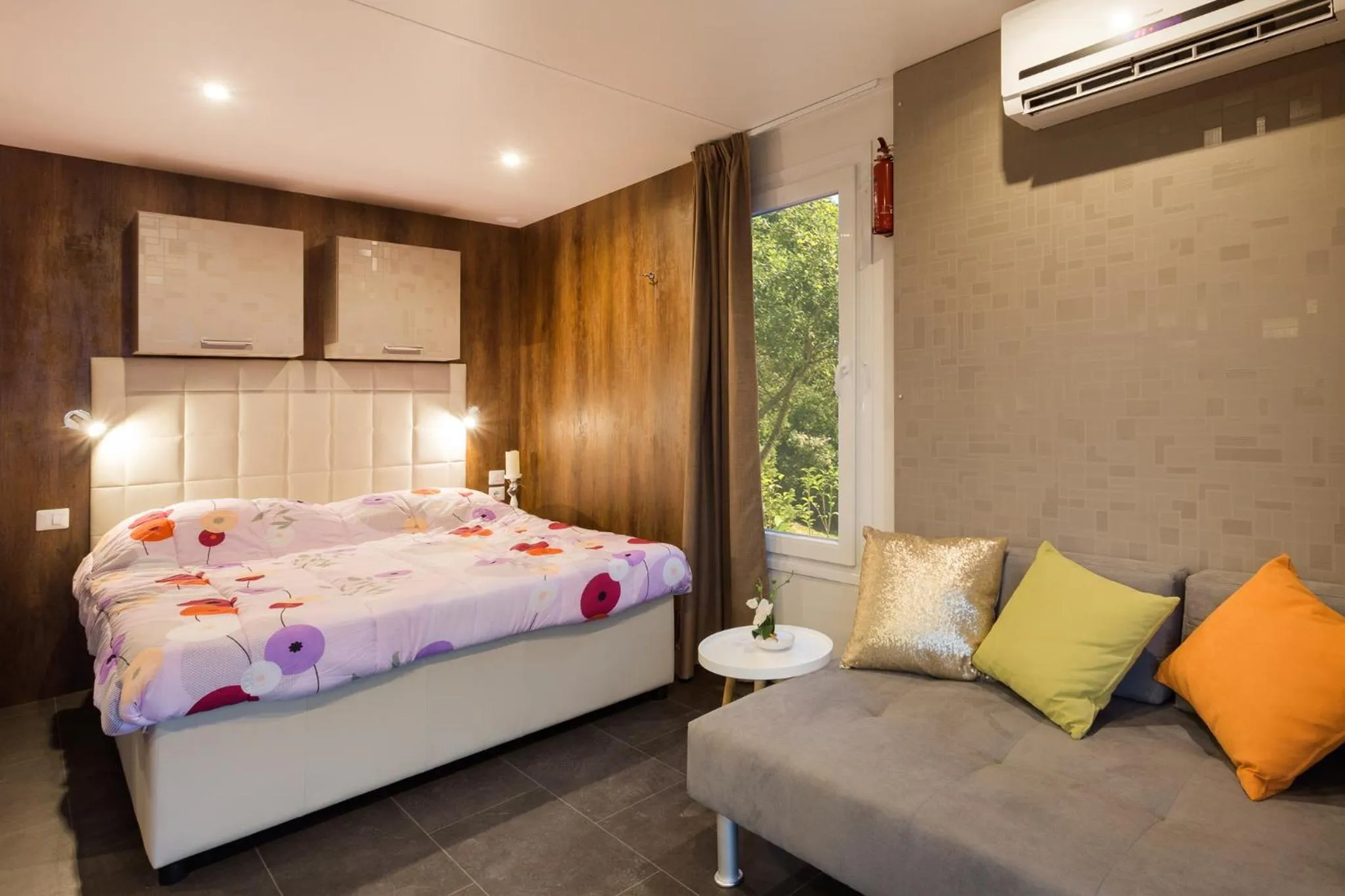 Bed in Mobile Homes - FKK Nudist Camping Solaris