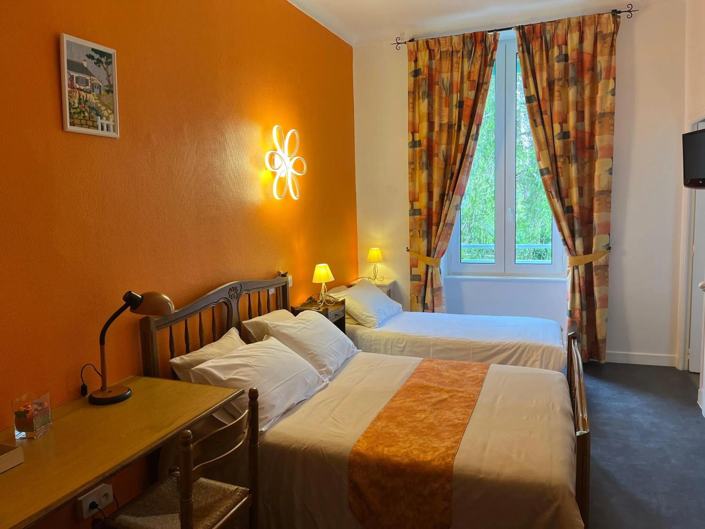 Bed in Château Lou Cante Perdrix