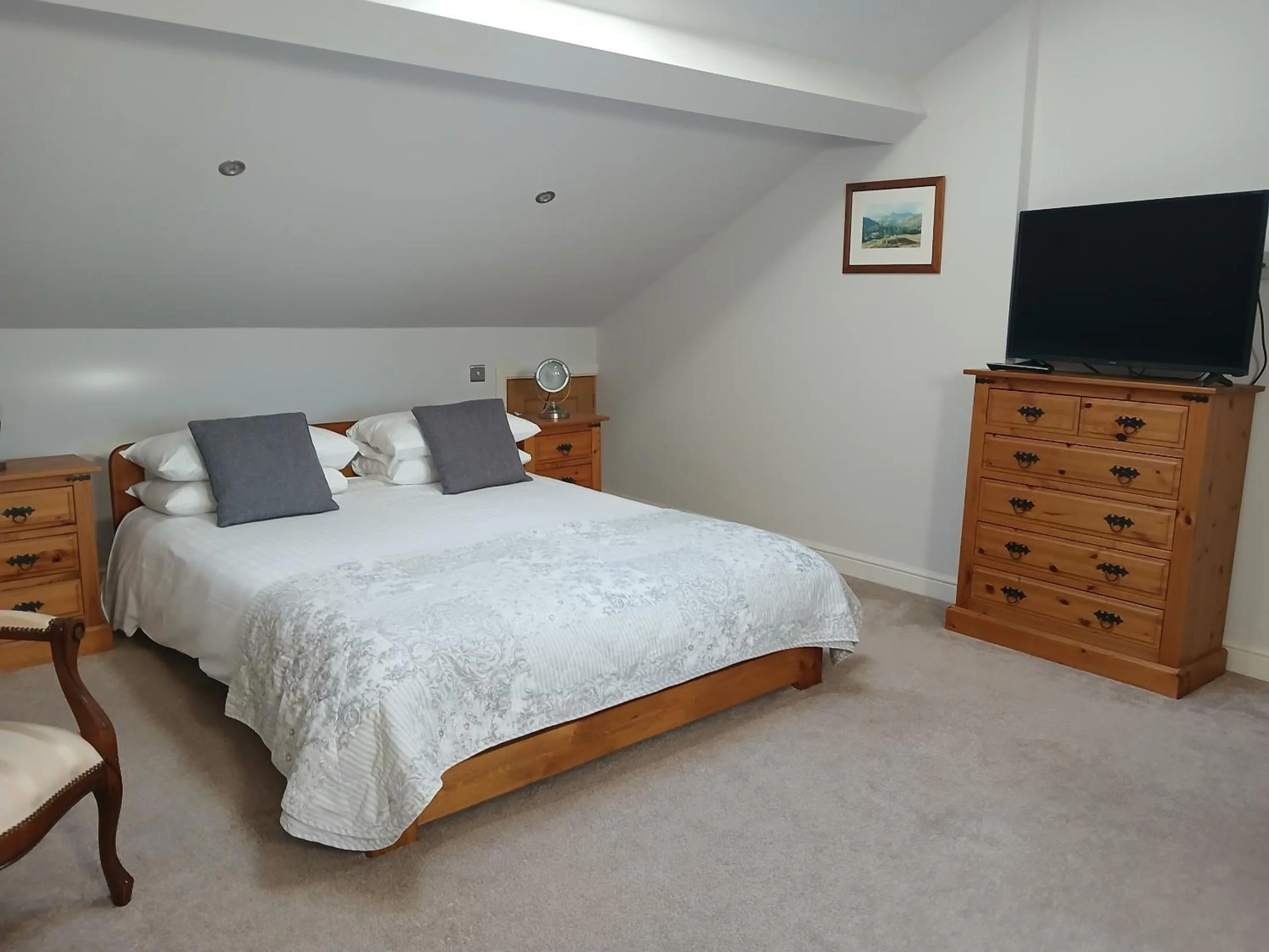 Bedroom, Bed in Ormsgill Inn