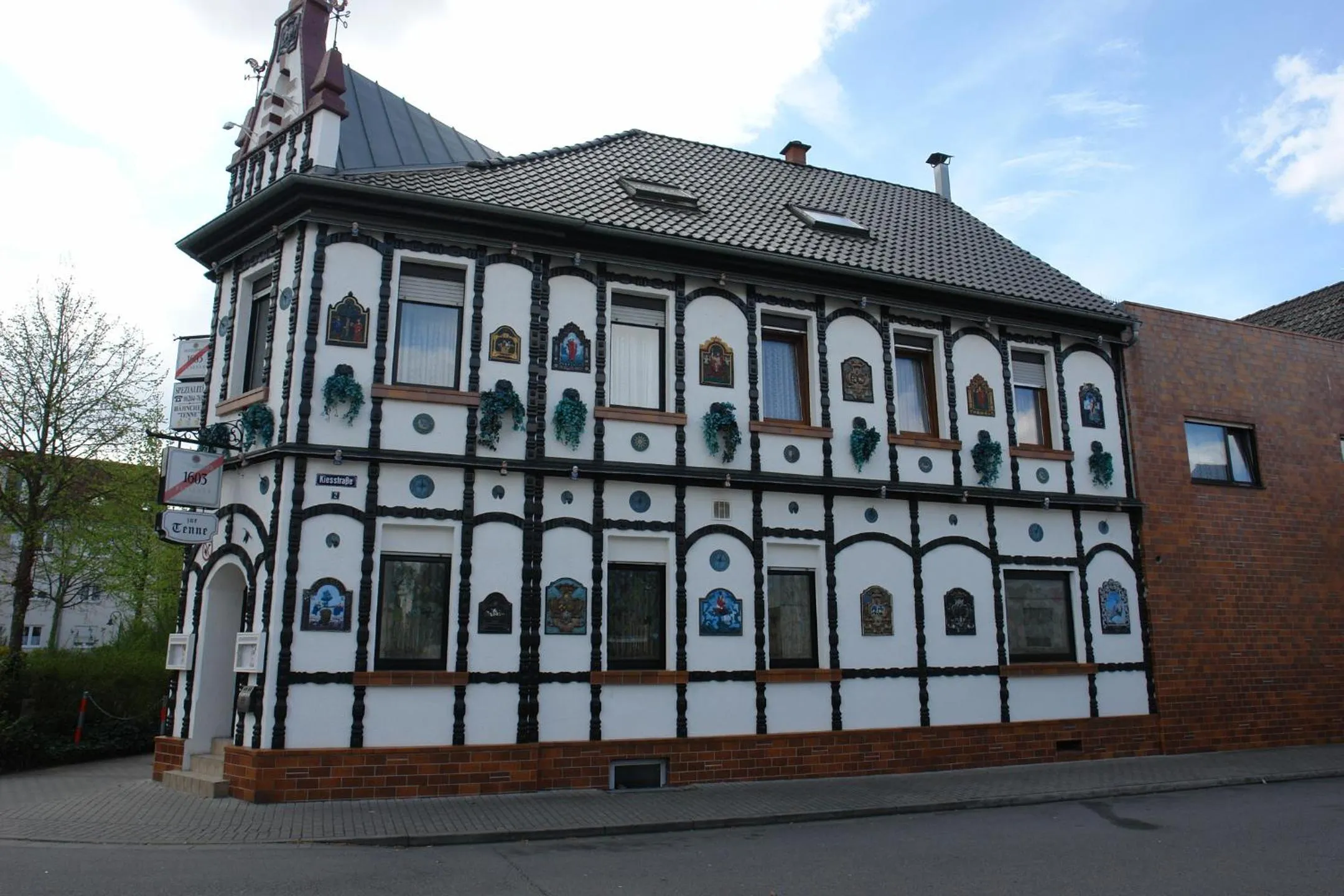 Property building in Hotel Tenne