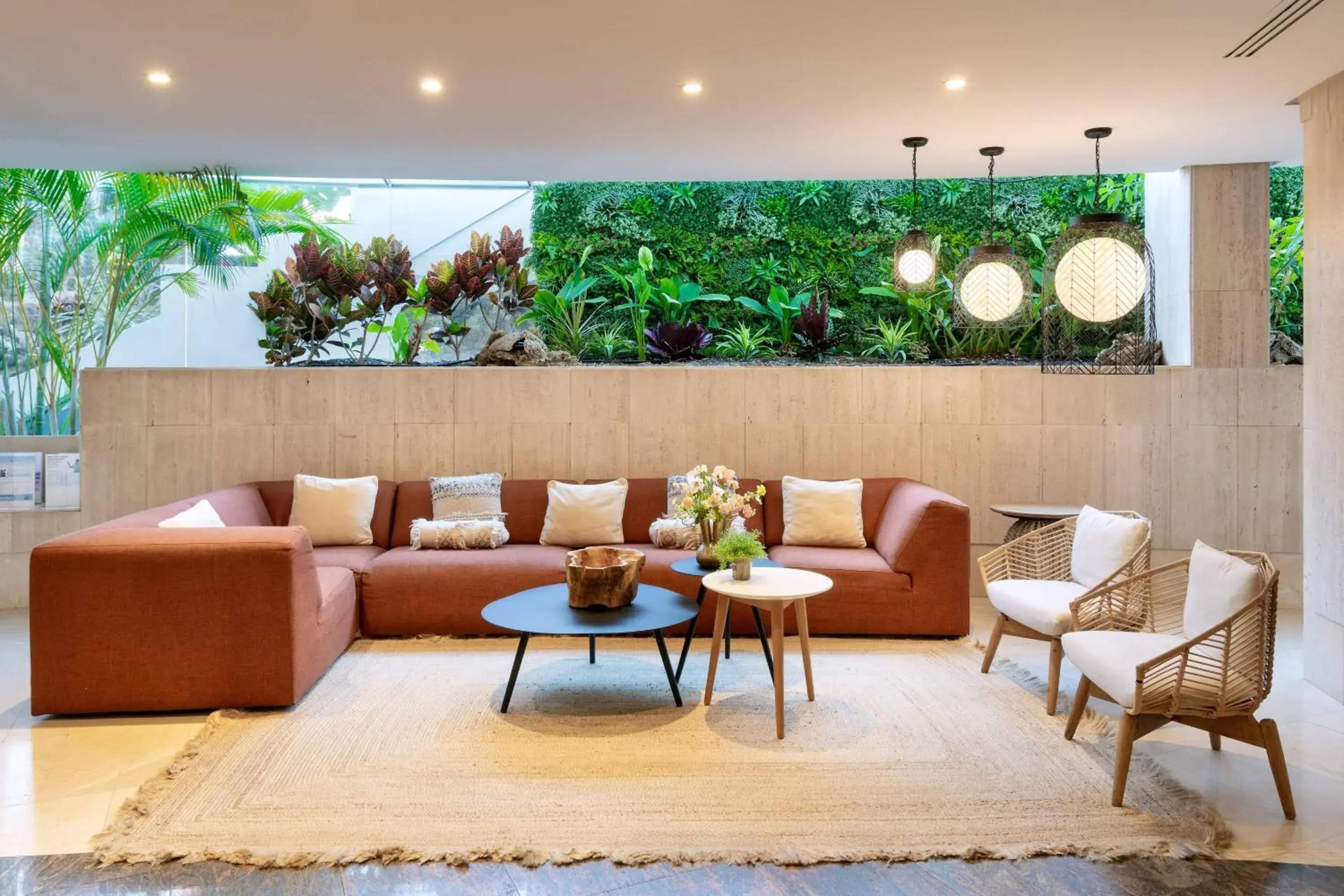 Property building in SOL Barbacan Property building in SOL Barbacan