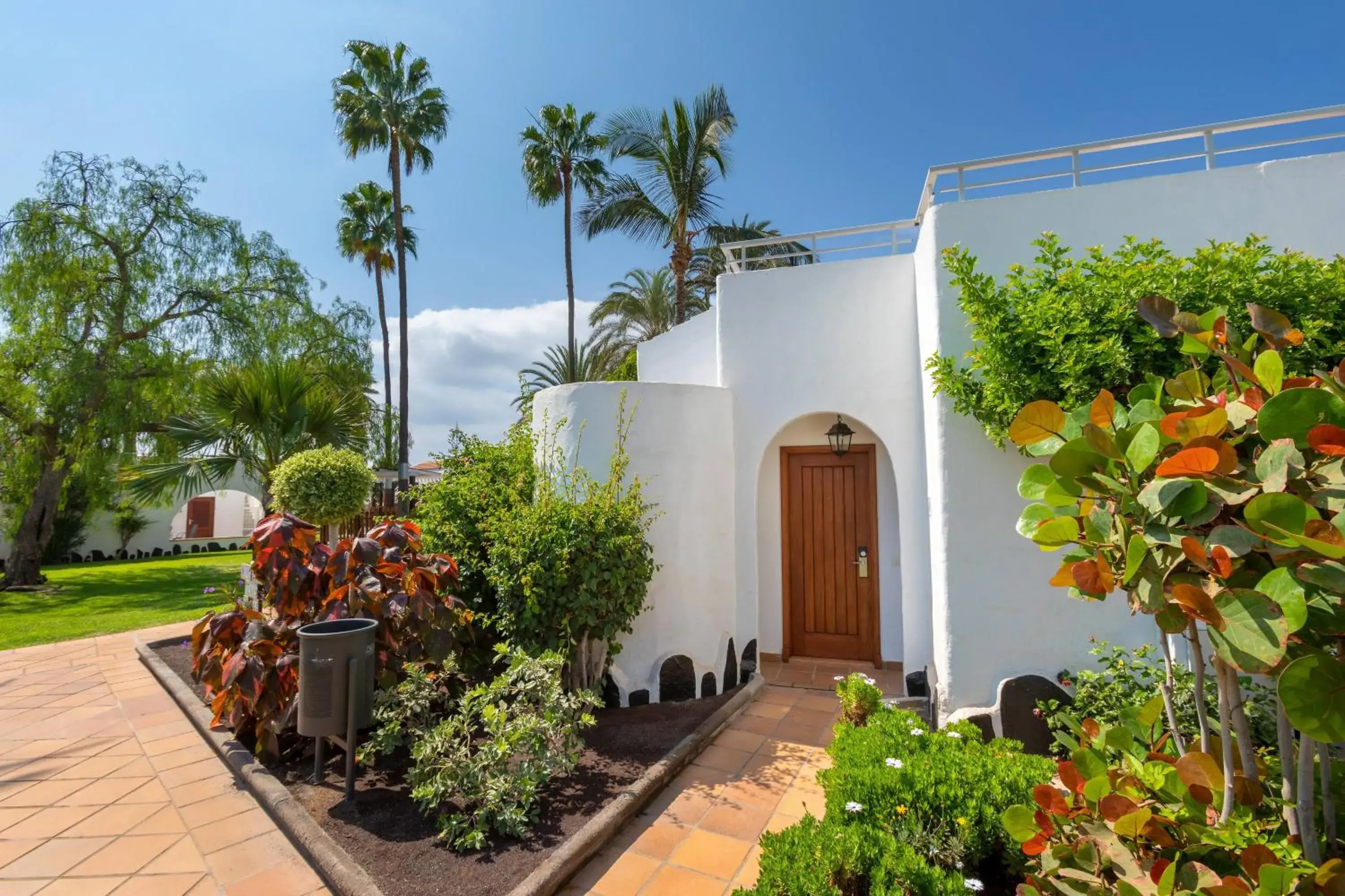 Property building in SOL Barbacan Property building in SOL Barbacan