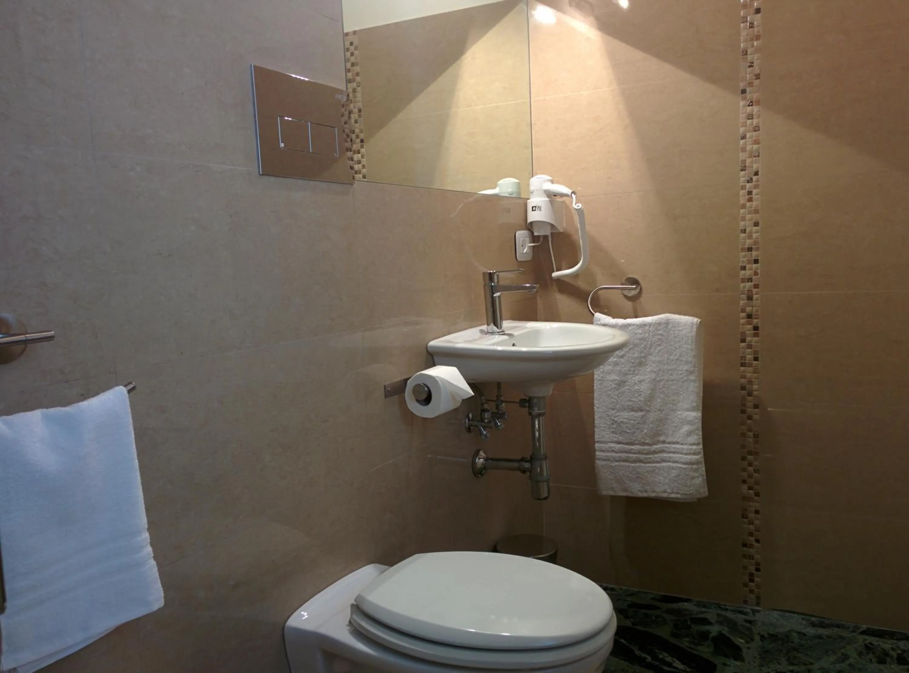 Bathroom in Ciauru Design B&B