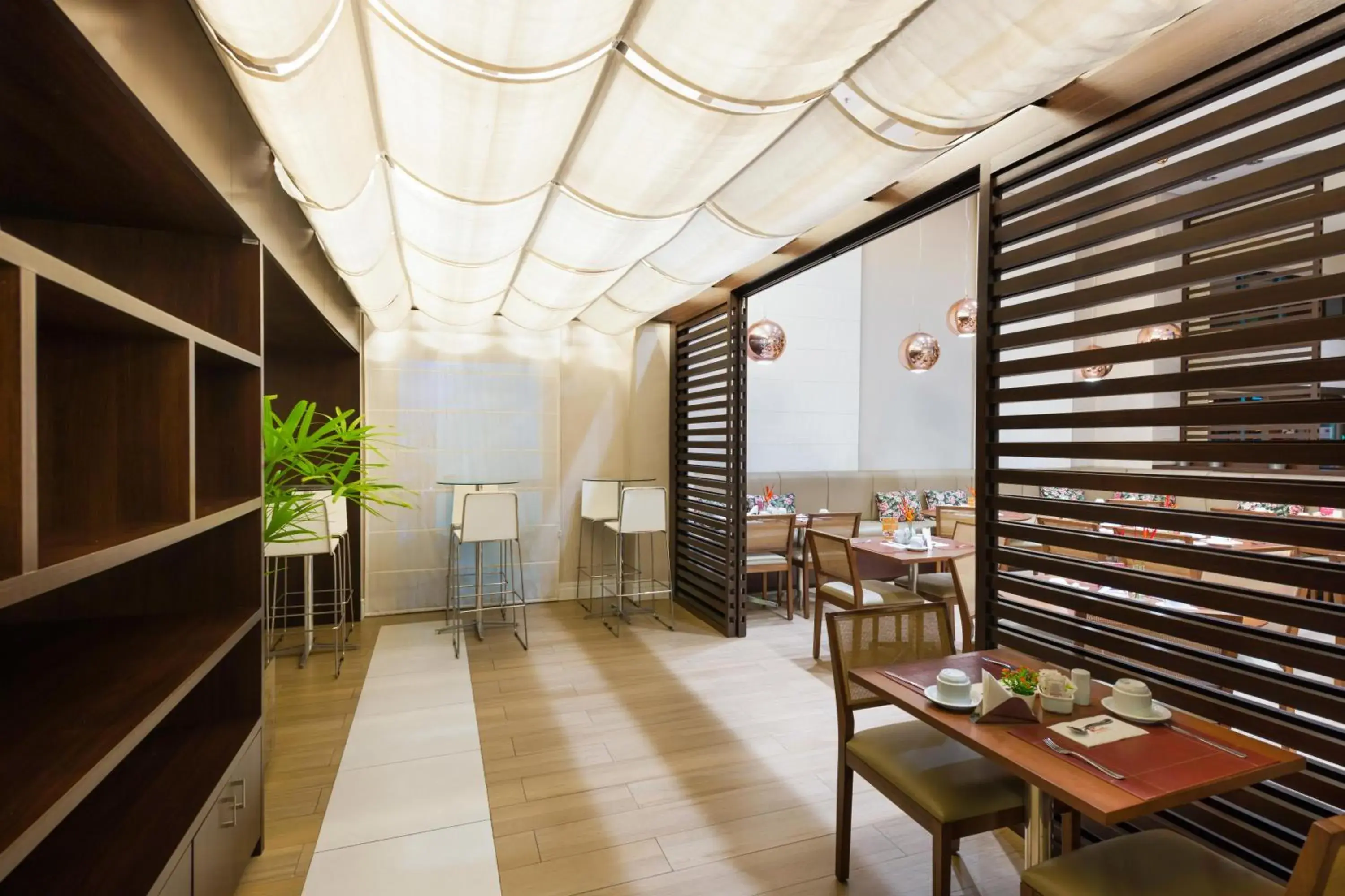 Restaurant/places to eat in Matiz Multi Suites Restaurant/places to eat in Matiz Multi Suites