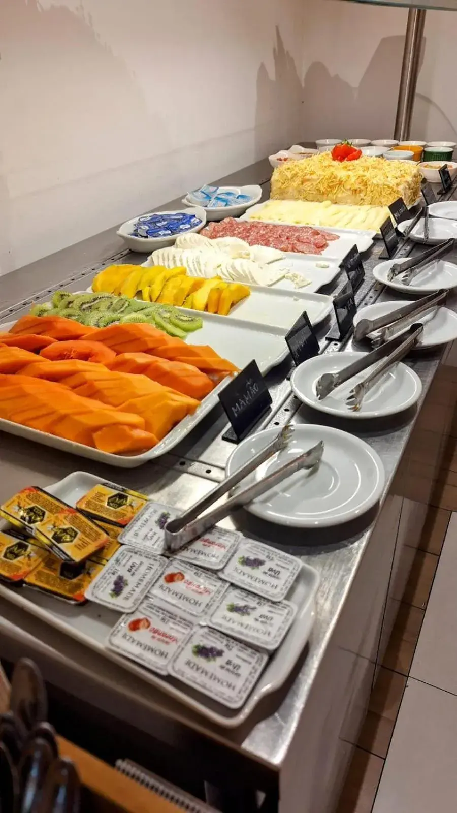 Restaurant/places to eat in Matiz Multi Suites Restaurant/places to eat in Matiz Multi Suites