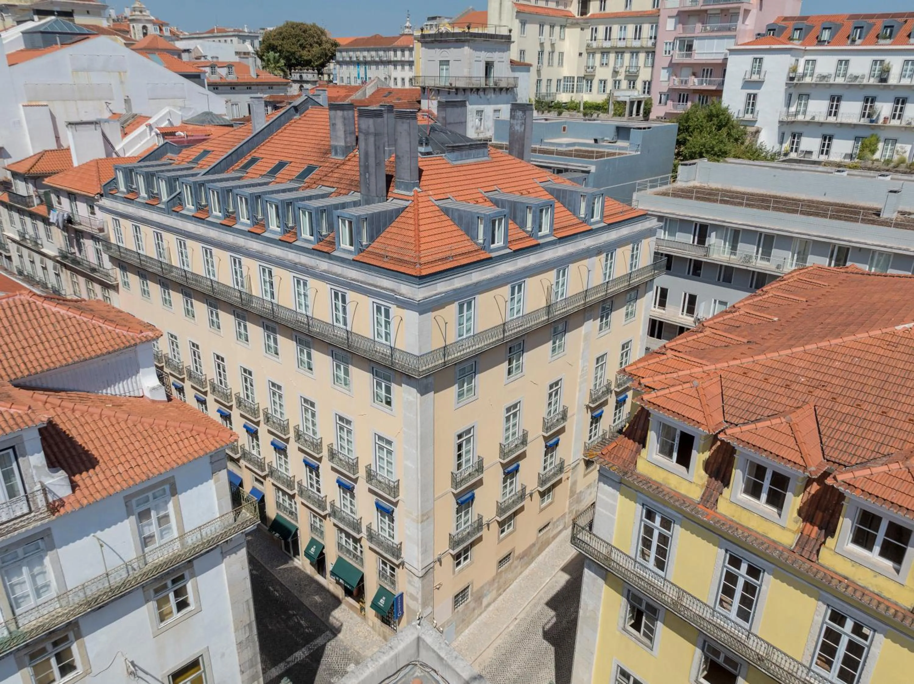 Property building in Martinhal Lisbon Chiado